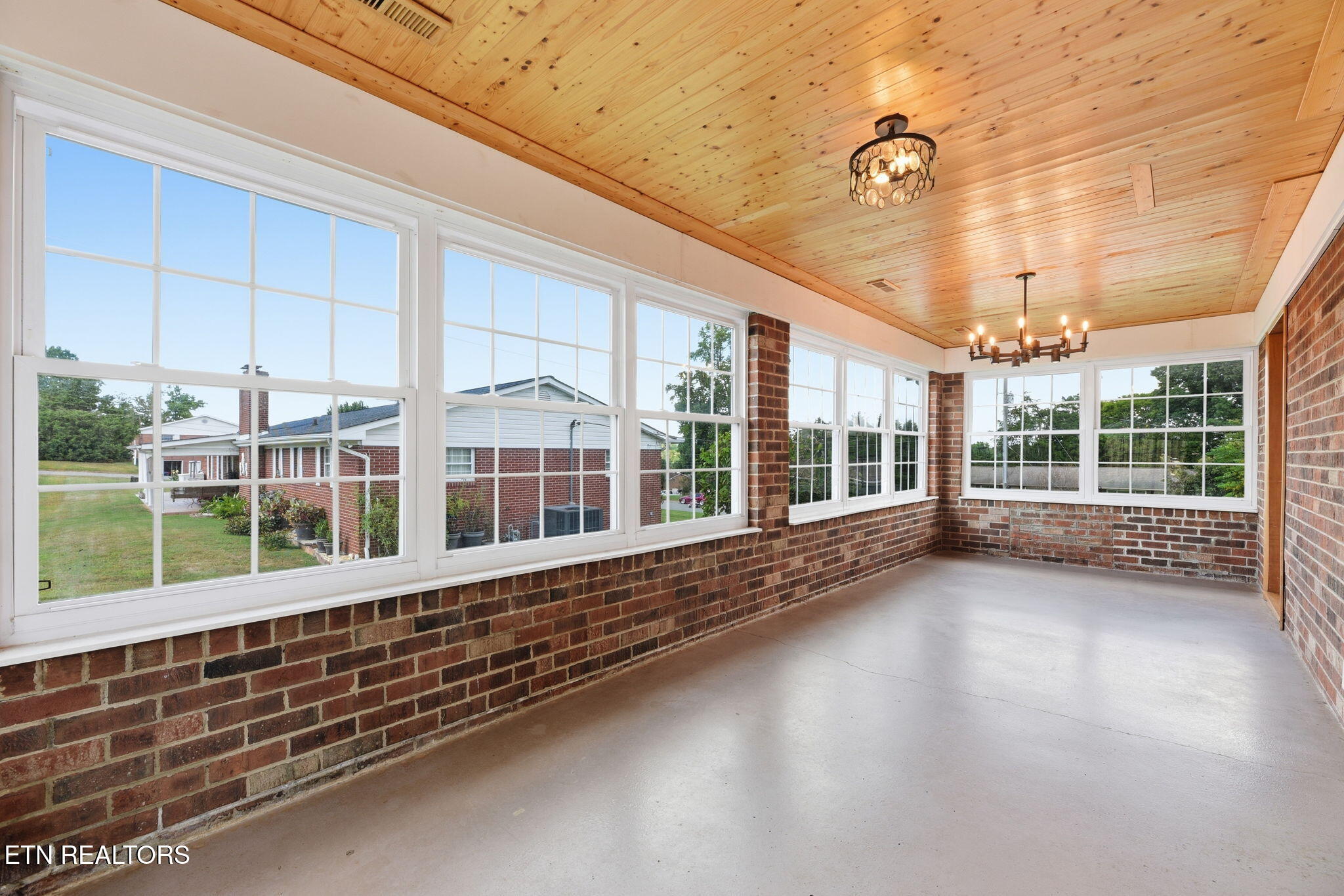 7205 Majestic Lane Knoxville TN 37918