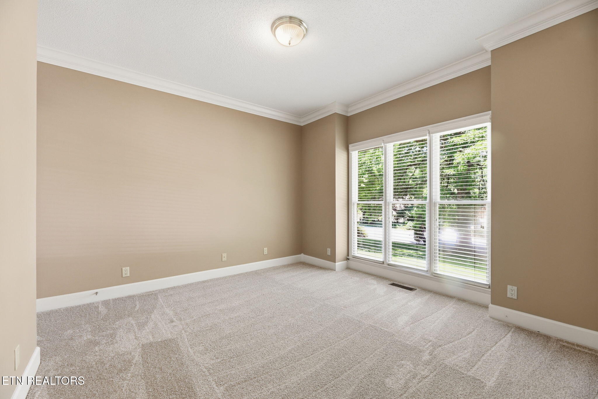 102 Cornell Lane Oak Ridge TN 37830