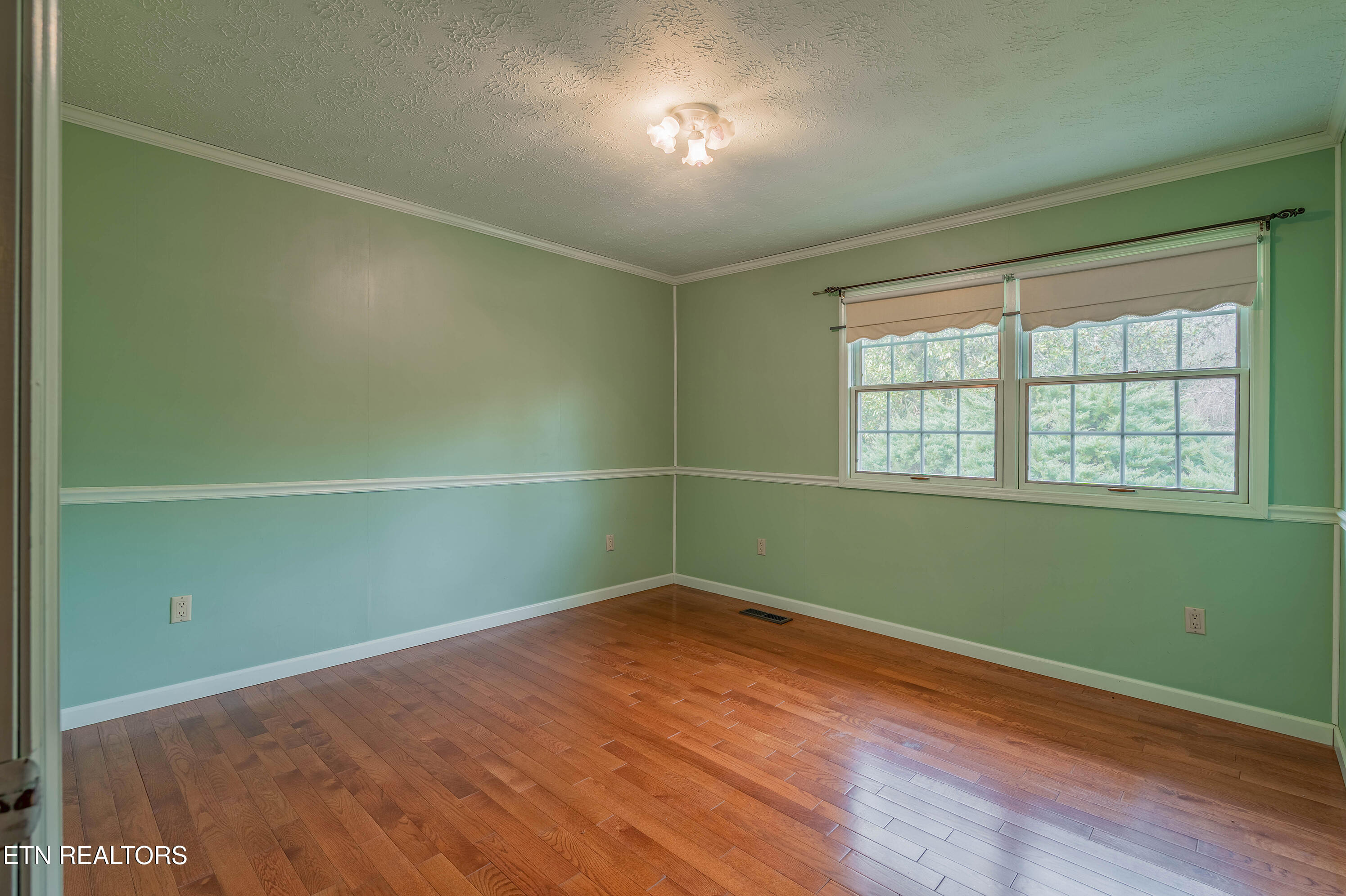 2992 Knoxville Highway Wartburg TN 37887