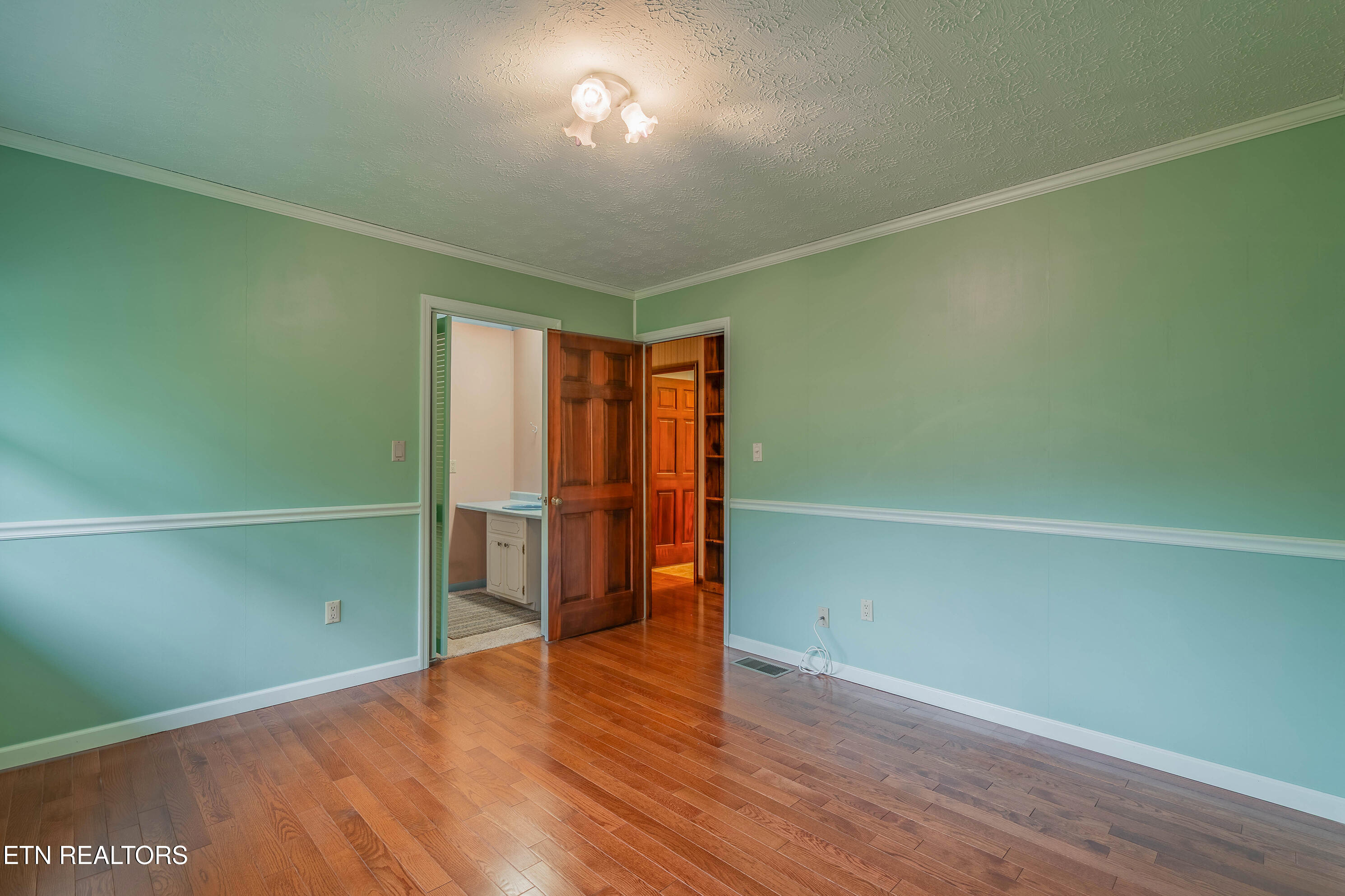 2992 Knoxville Highway Wartburg TN 37887