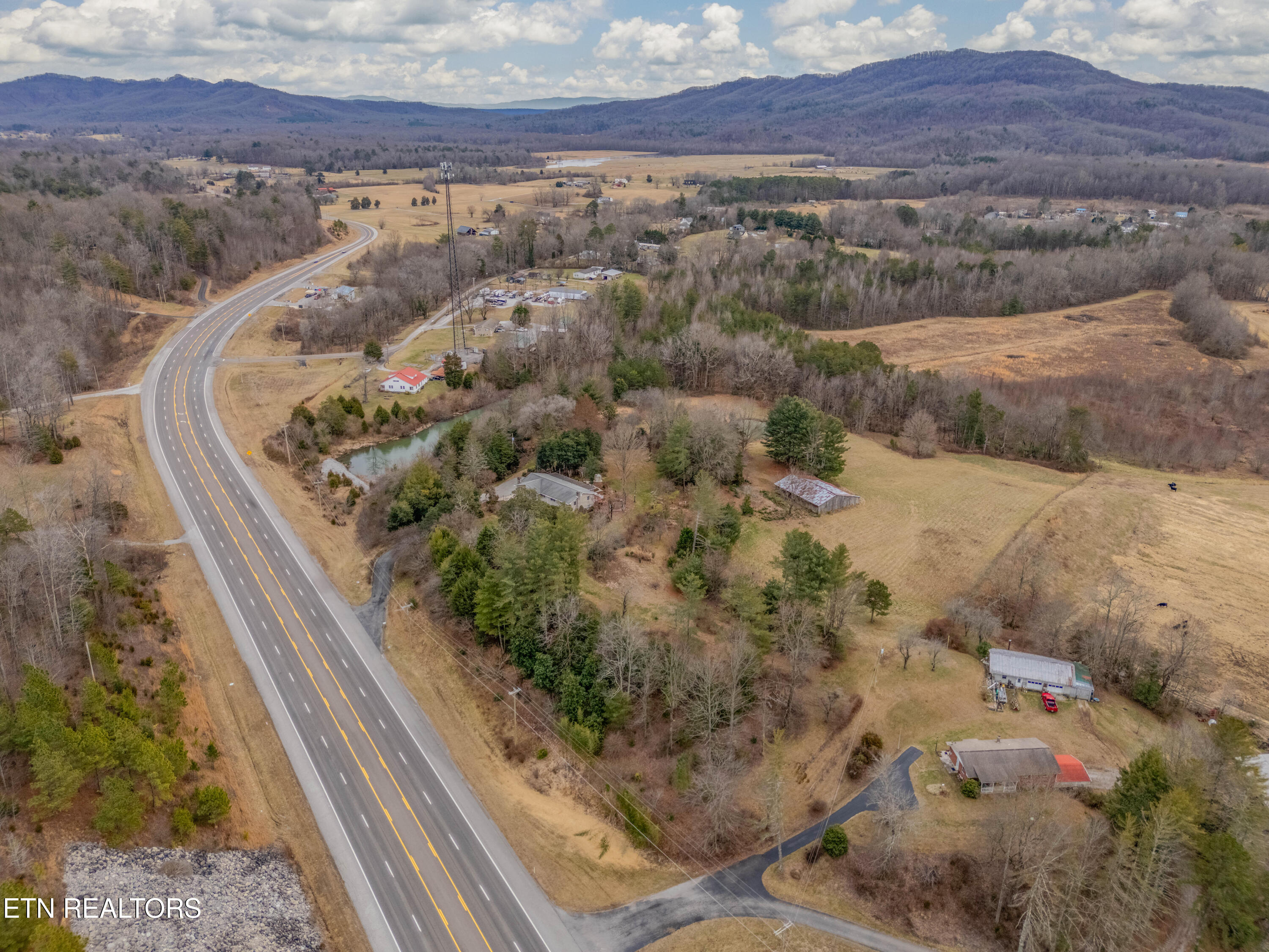 2992 Knoxville Highway Wartburg TN 37887