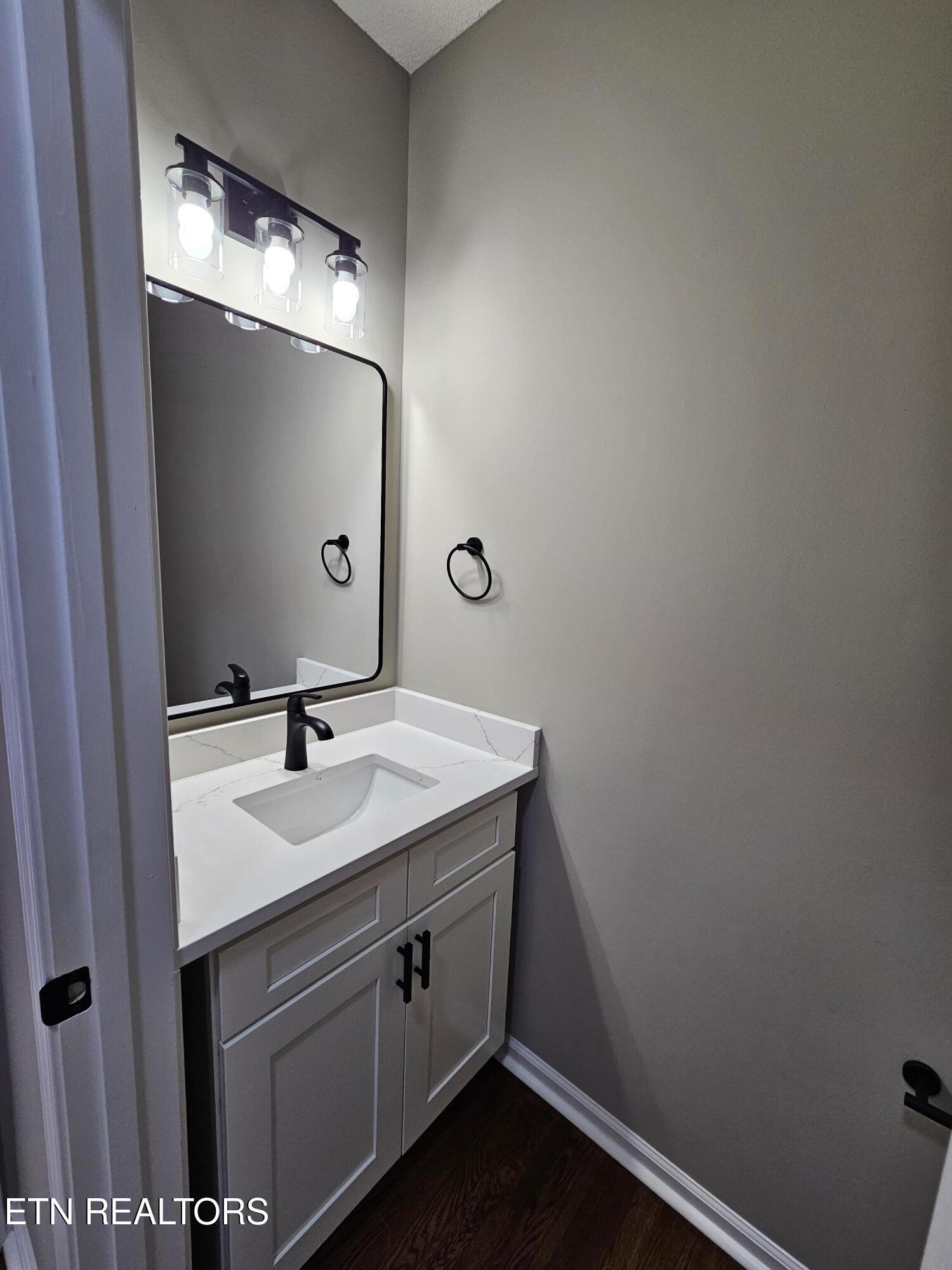 103 Huron Place Loudon TN 37774