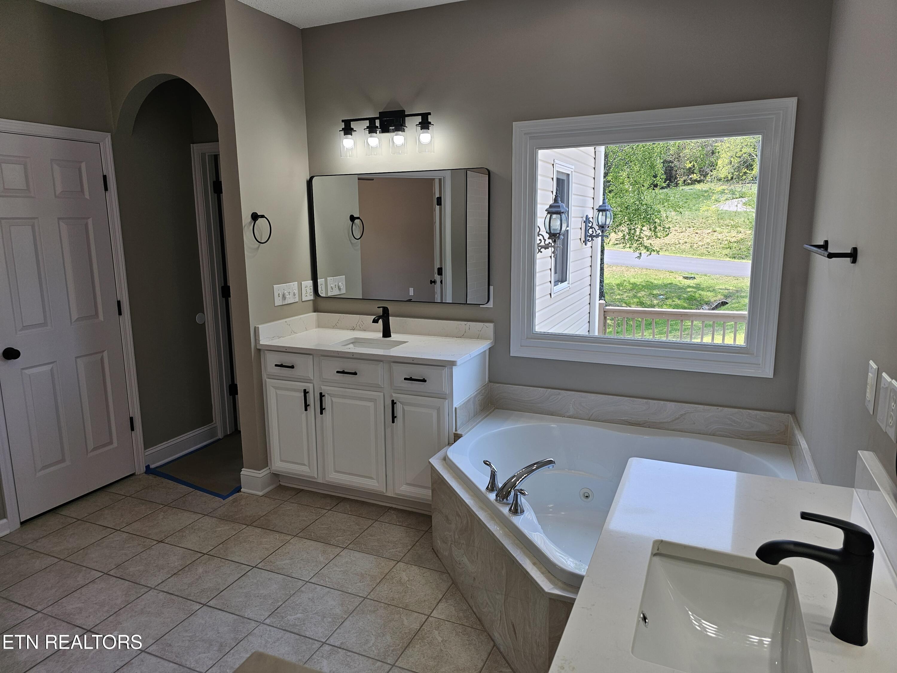 103 Huron Place Loudon TN 37774