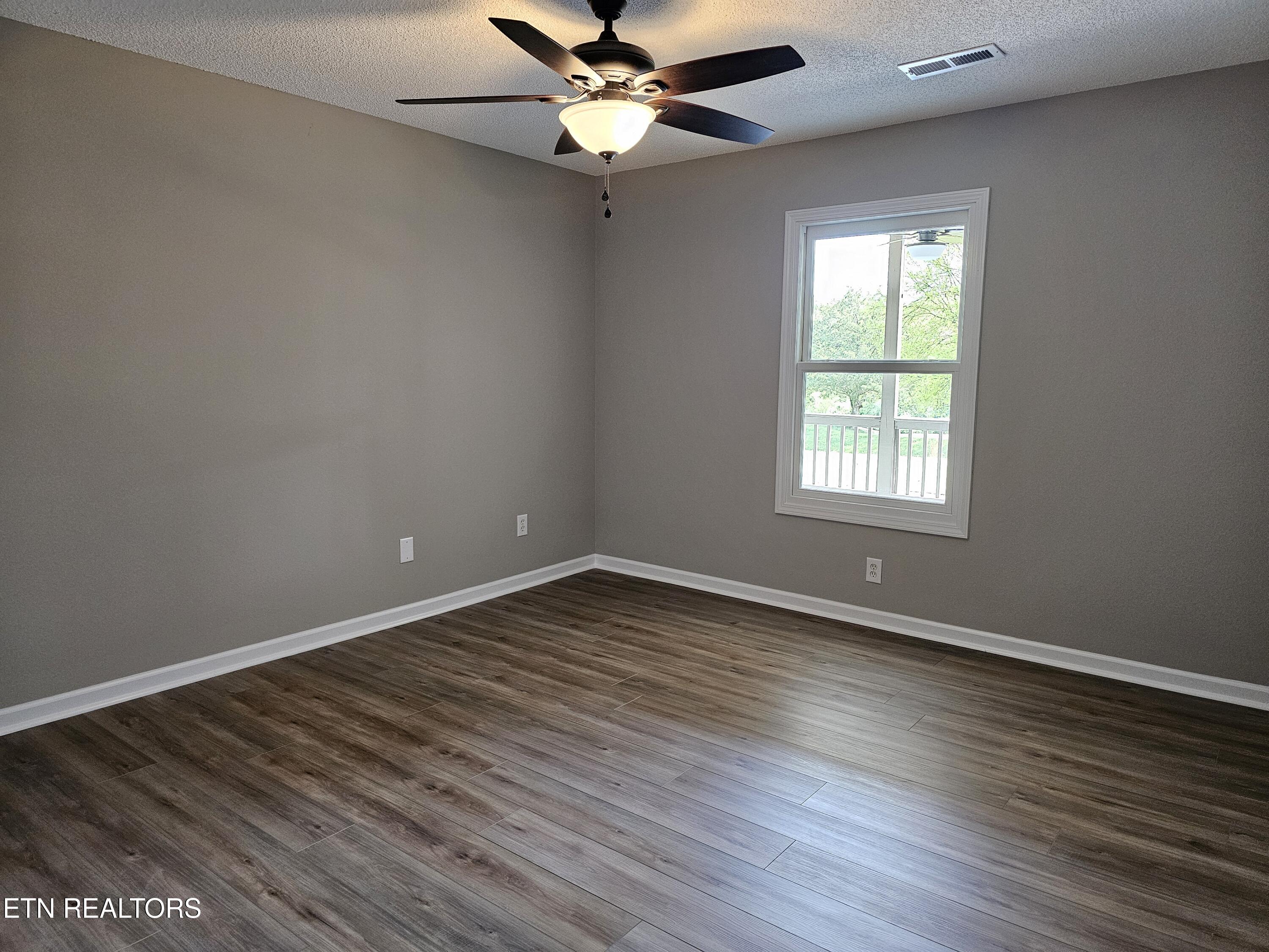 103 Huron Place Loudon TN 37774