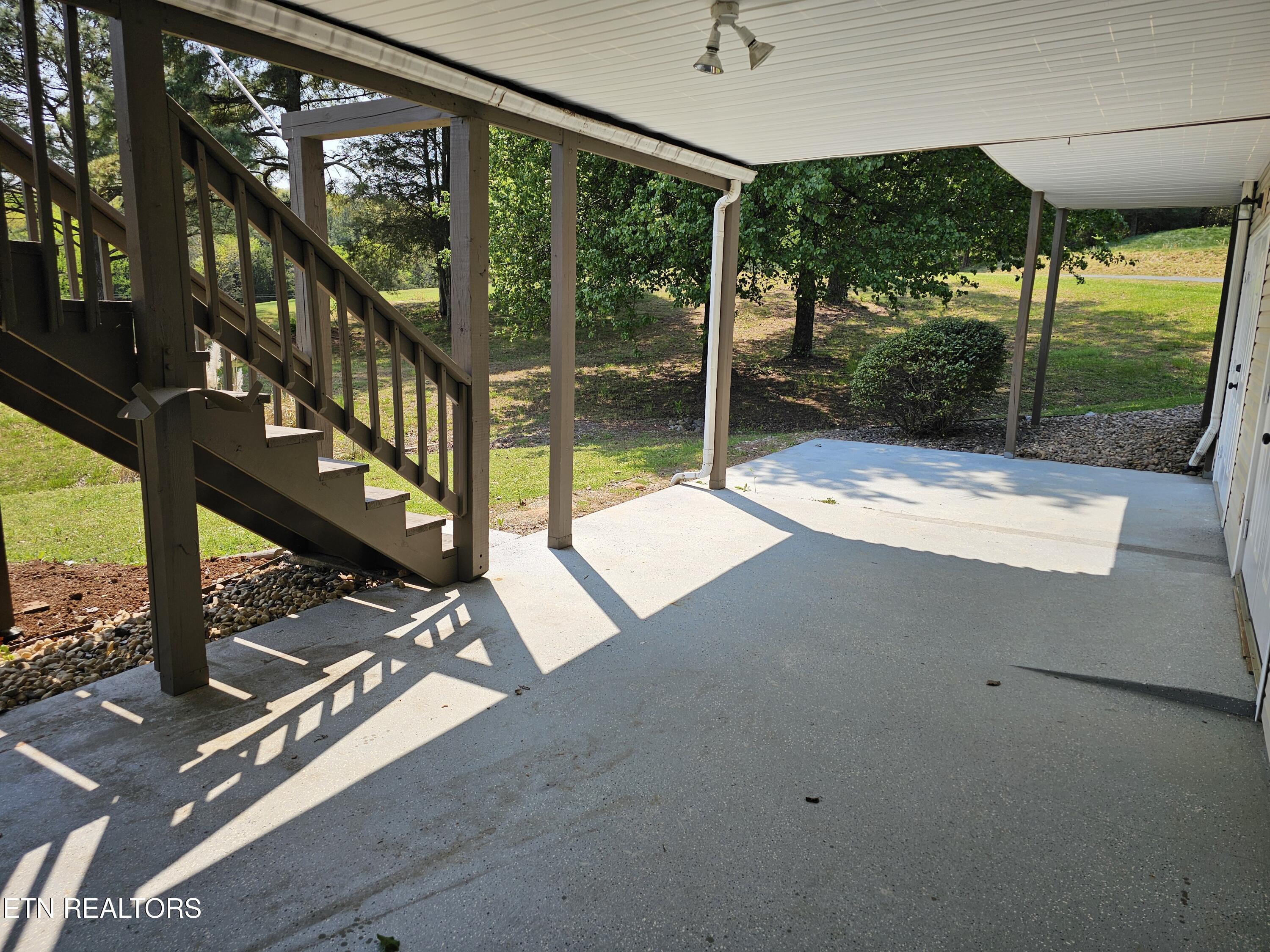 103 Huron Place Loudon TN 37774