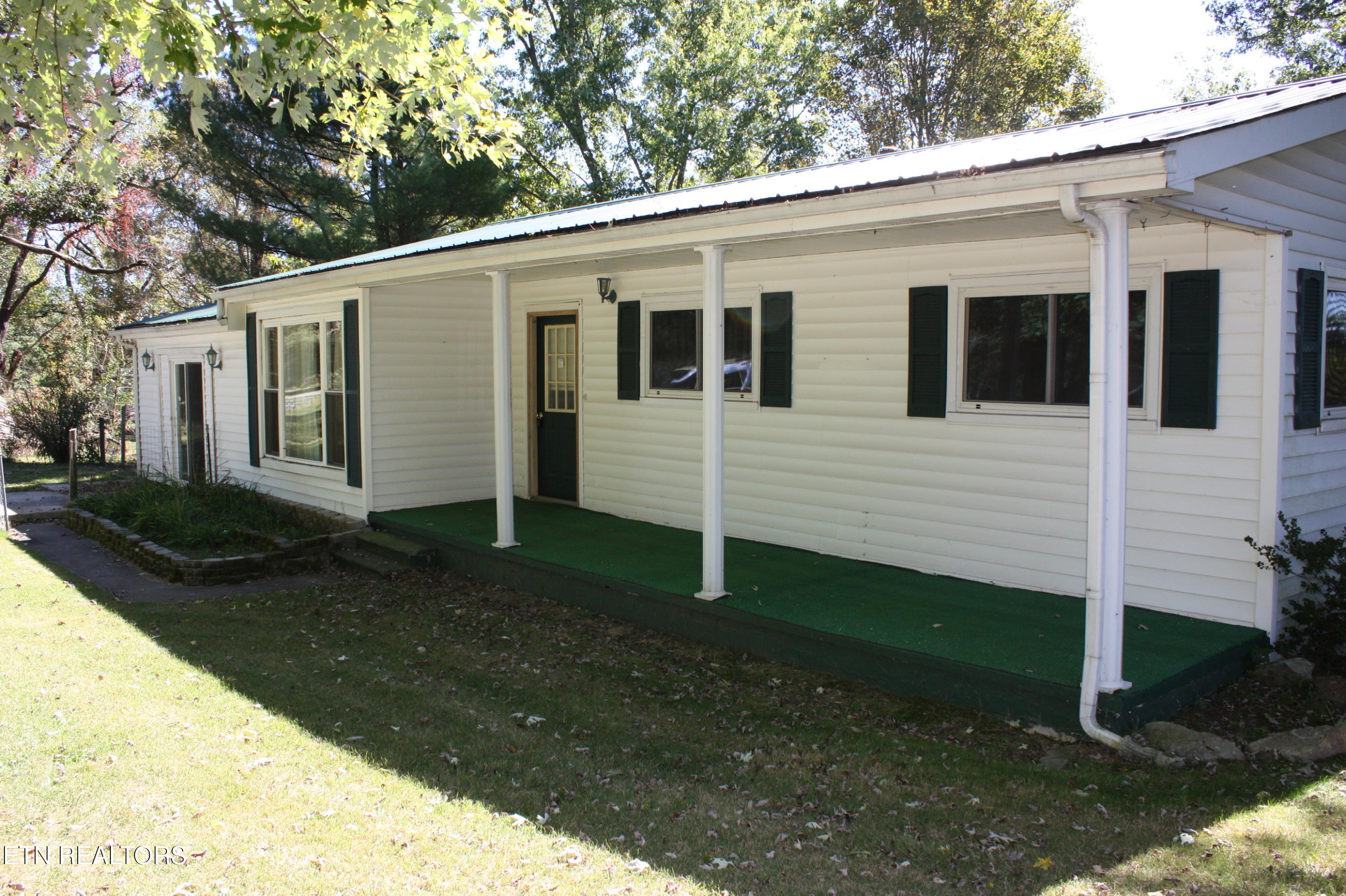 5581 Highway 70 Crossville TN 38571