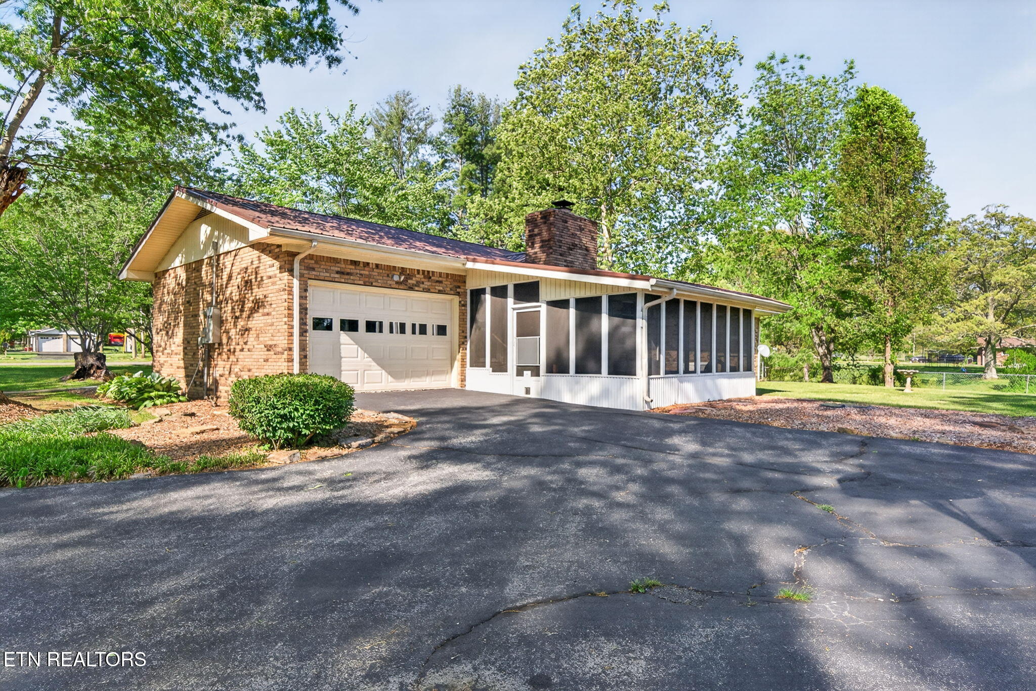 109 Parkway Lane Crossville TN 38572