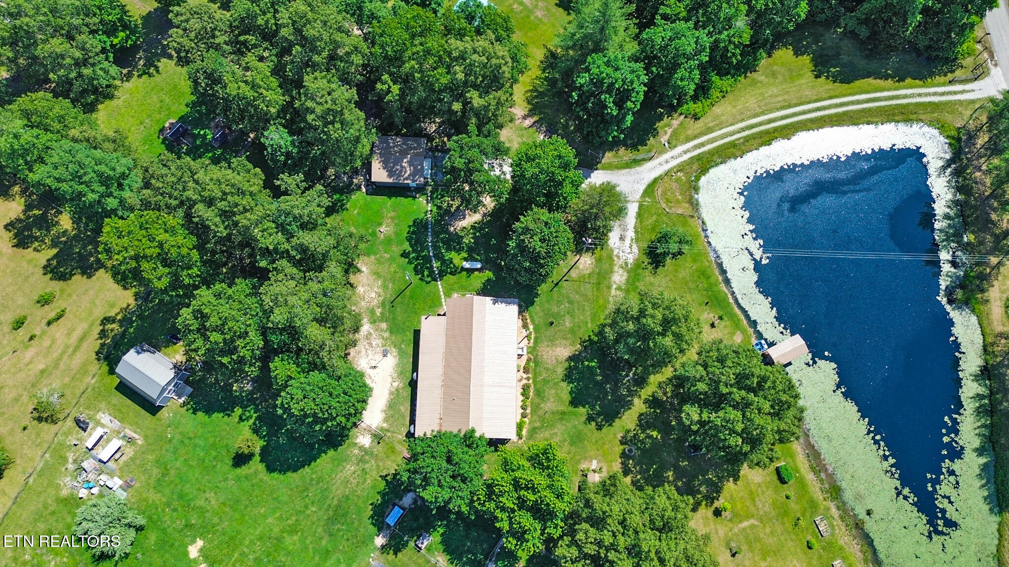 122 Frankfort Road Lancing TN 37770