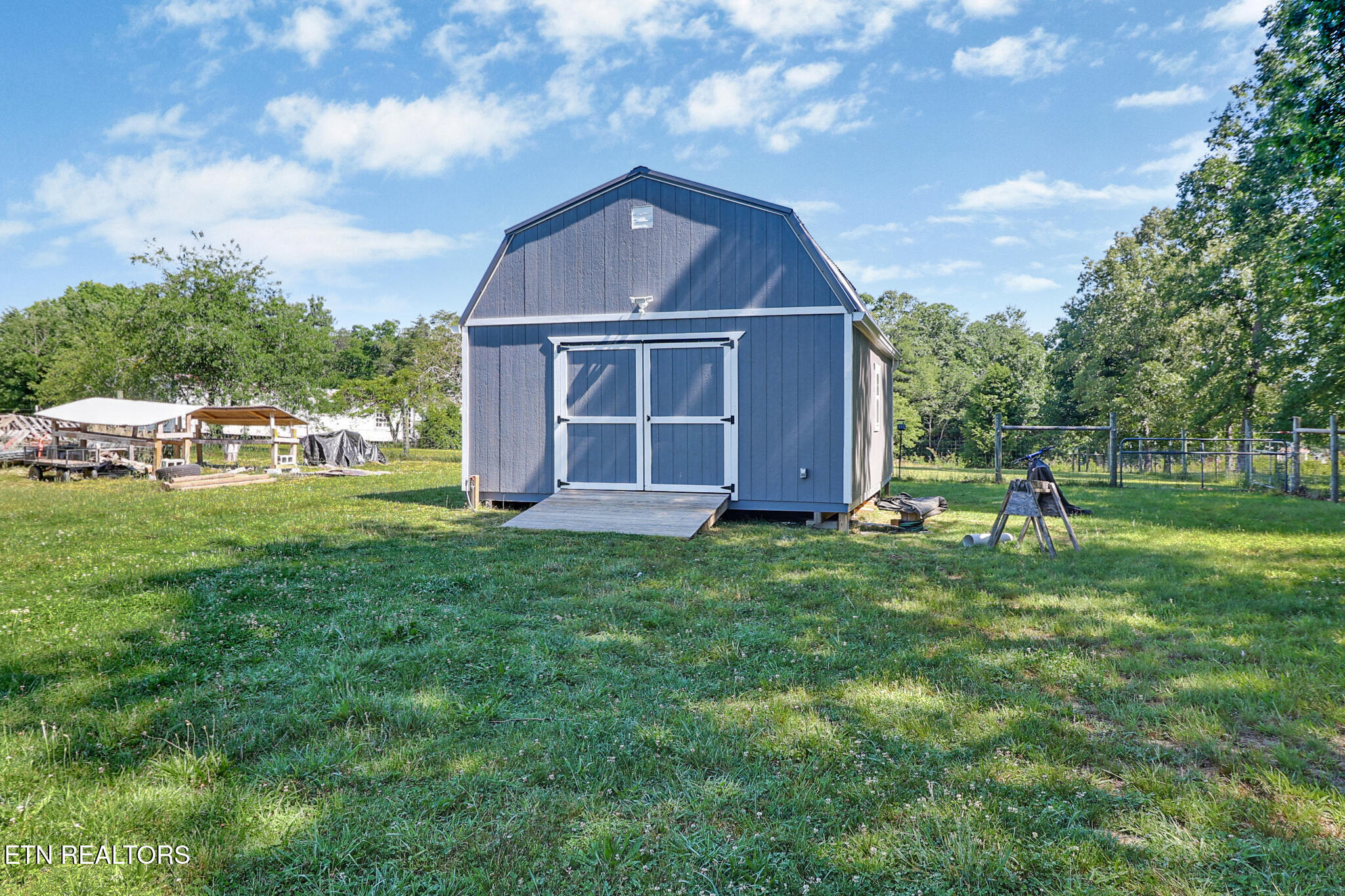 122 Frankfort Road Lancing TN 37770