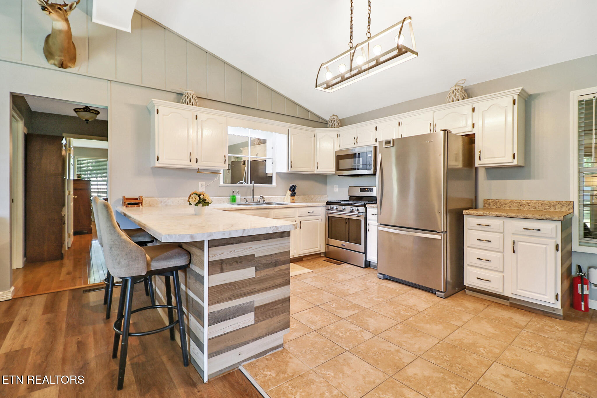 122 Frankfort Road Lancing TN 37770