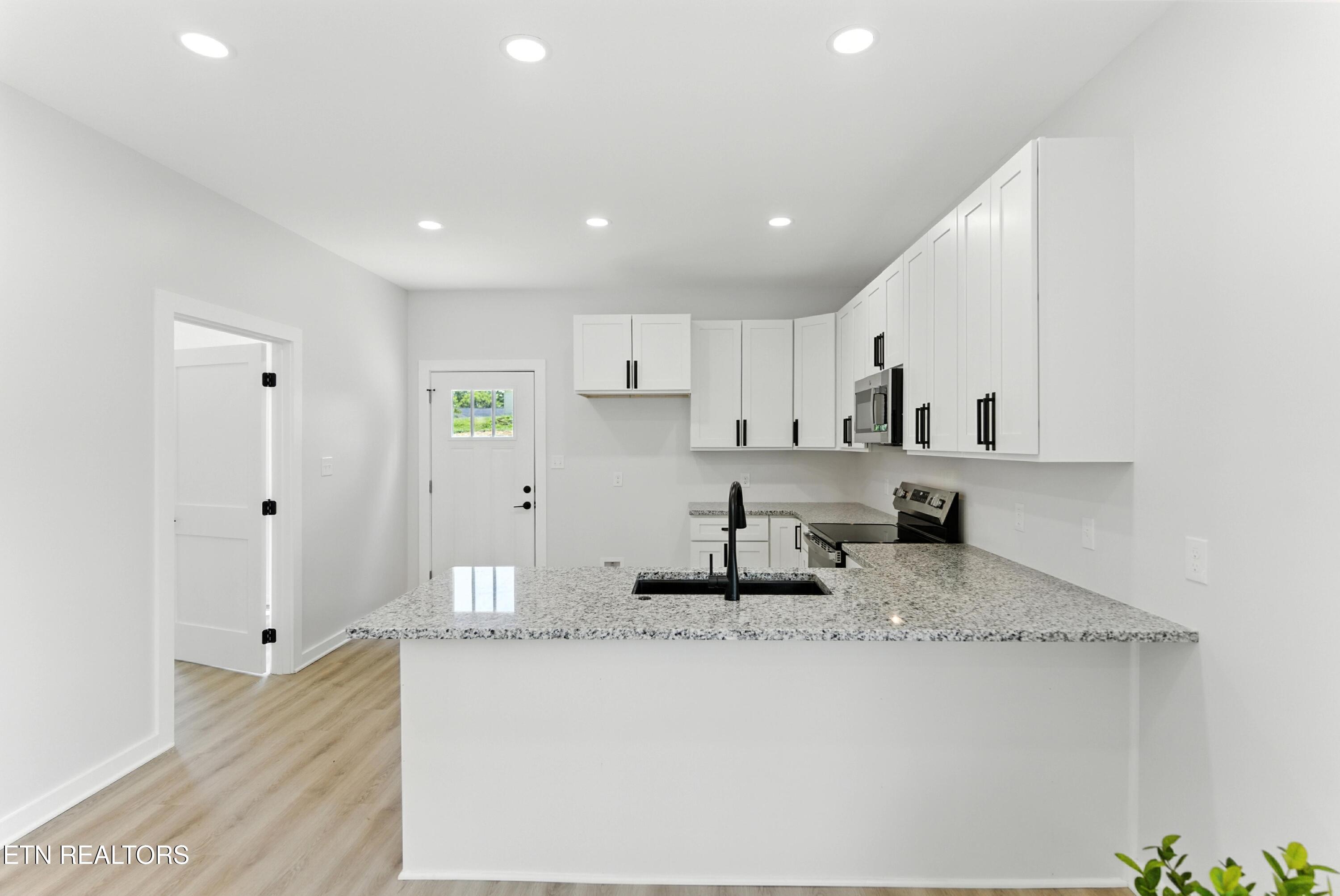 842 Vermont Avenue Knoxville TN 37921