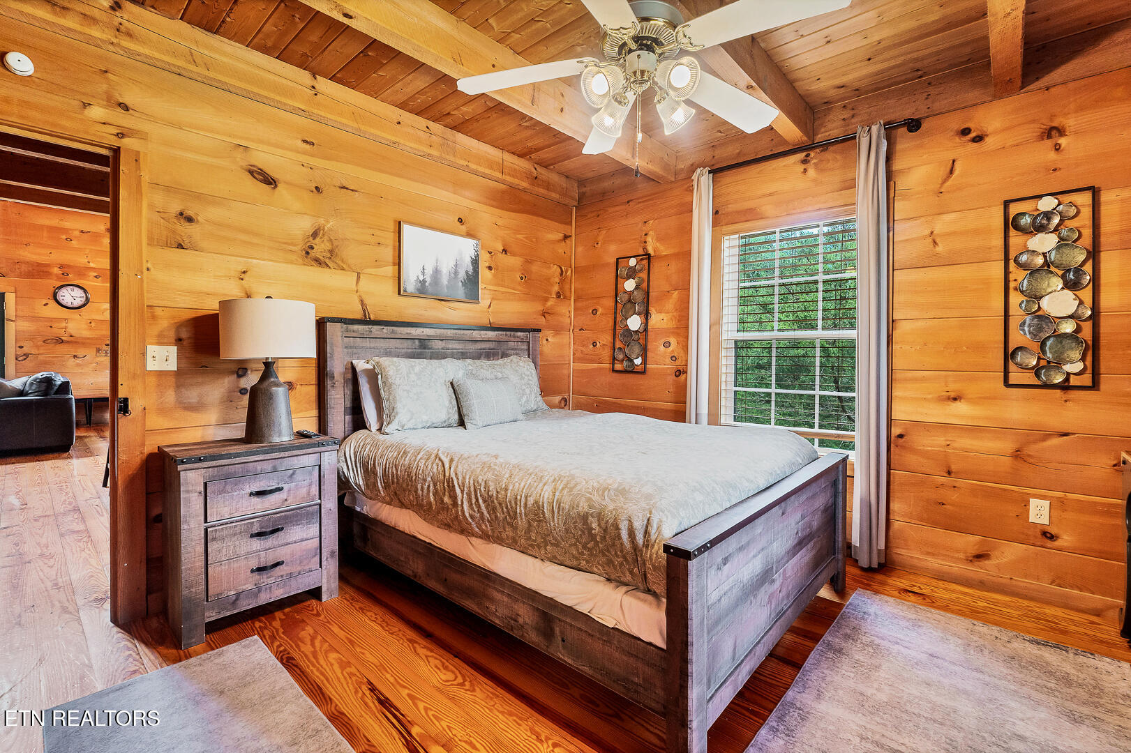 125/133 Westwing Cave Road Townsend TN 37882