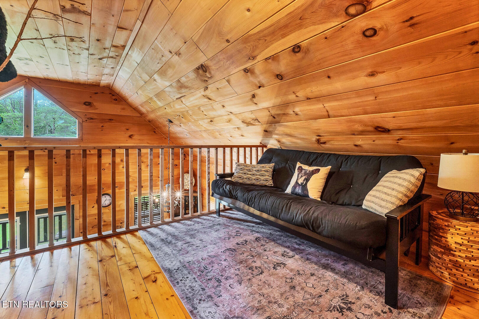 125/133 Westwing Cave Road Townsend TN 37882