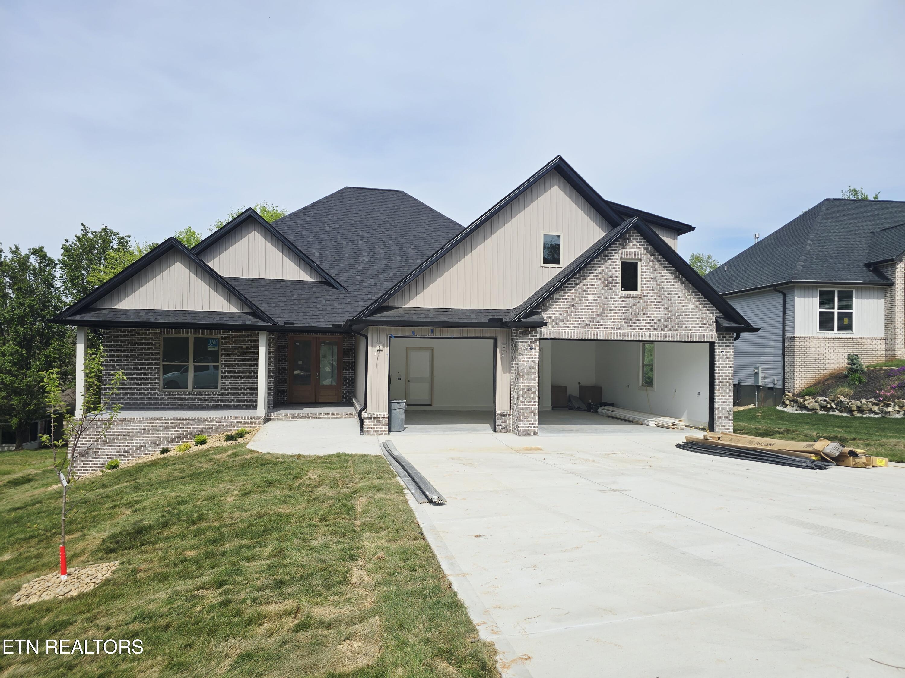 269 Ootsima Way Loudon TN 37774
