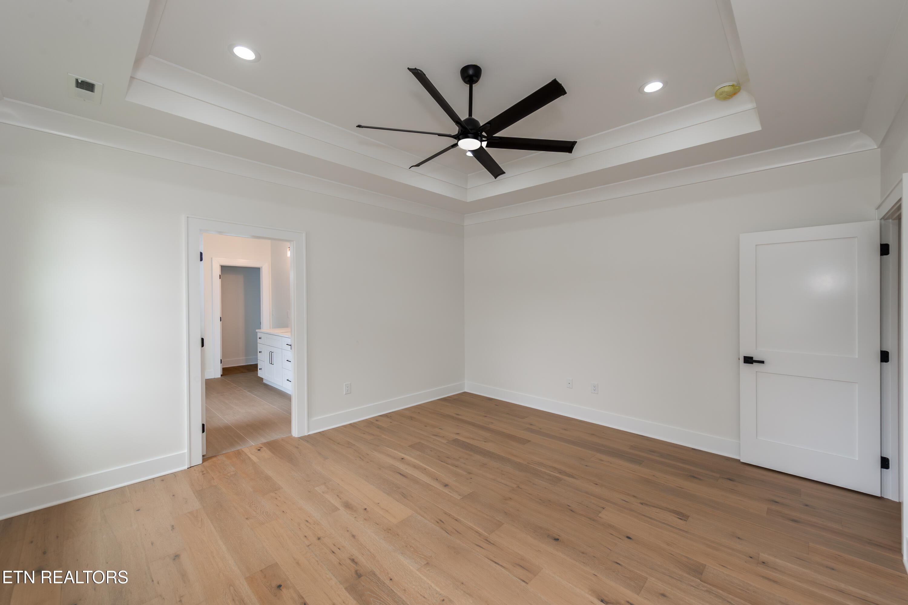 269 Ootsima Way Loudon TN 37774