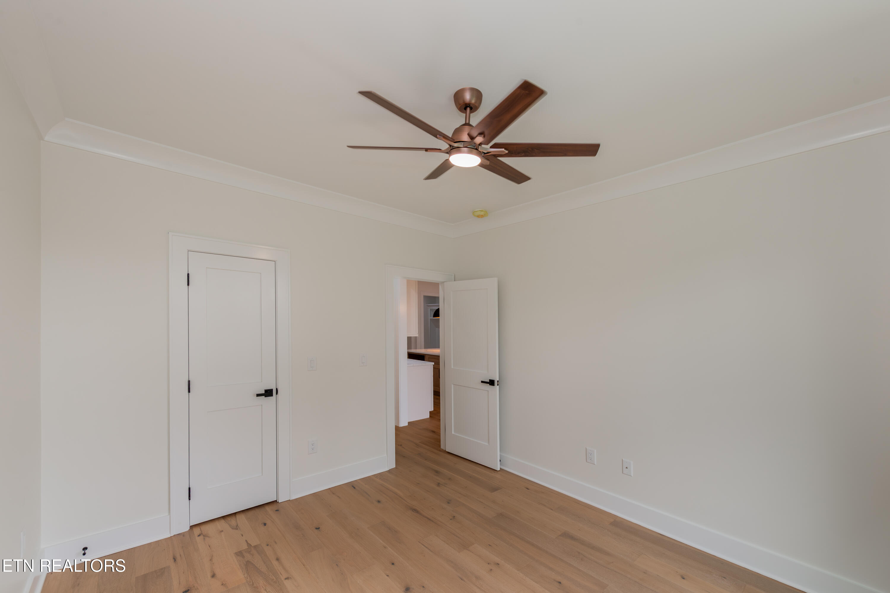 269 Ootsima Way Loudon TN 37774