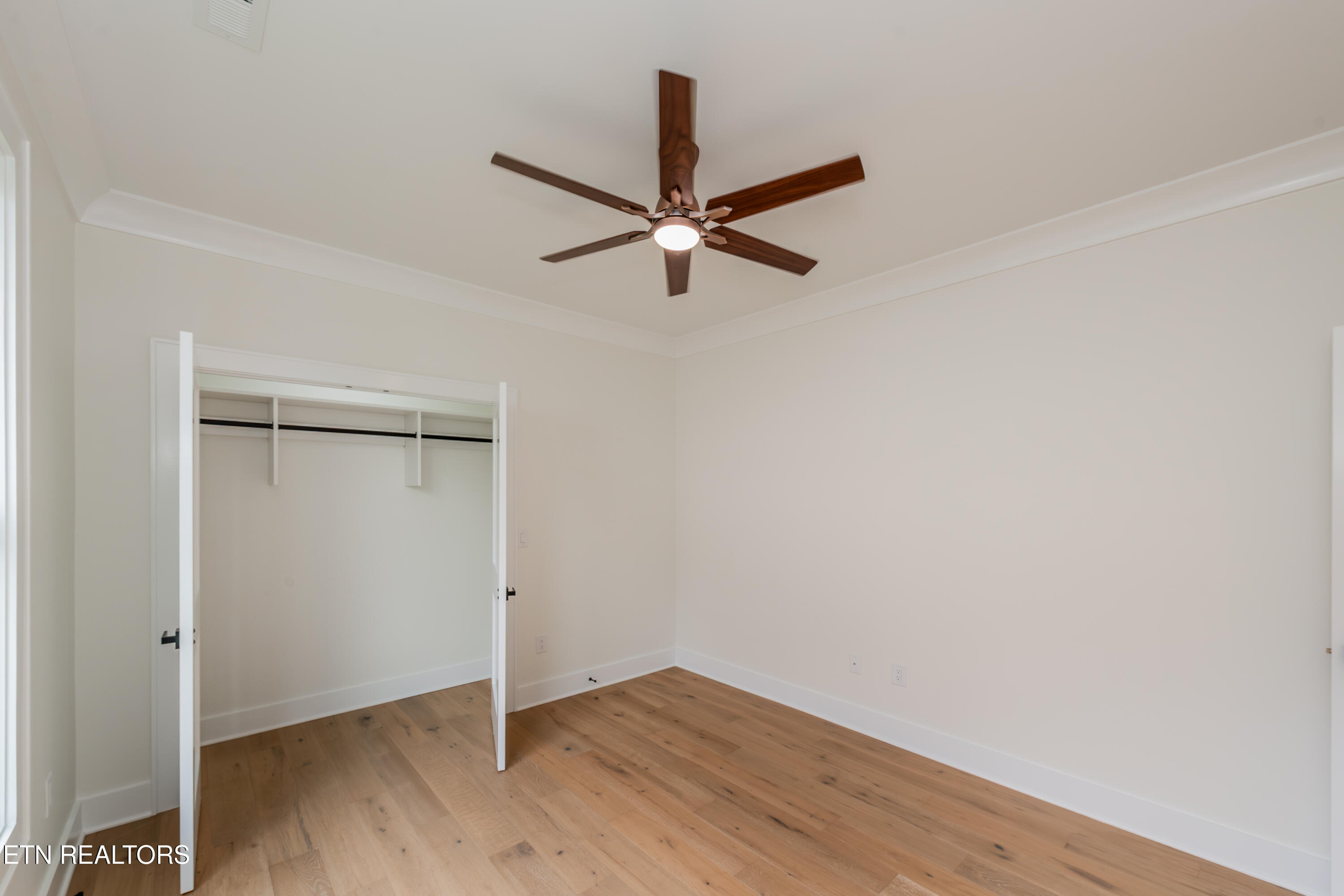 269 Ootsima Way Loudon TN 37774