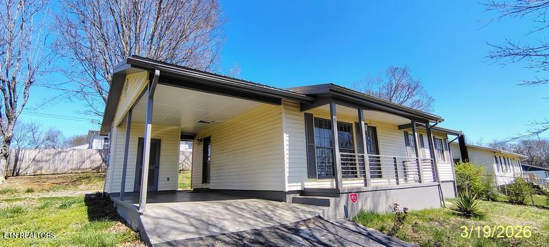 204 Riggs Street Athens TN 37303