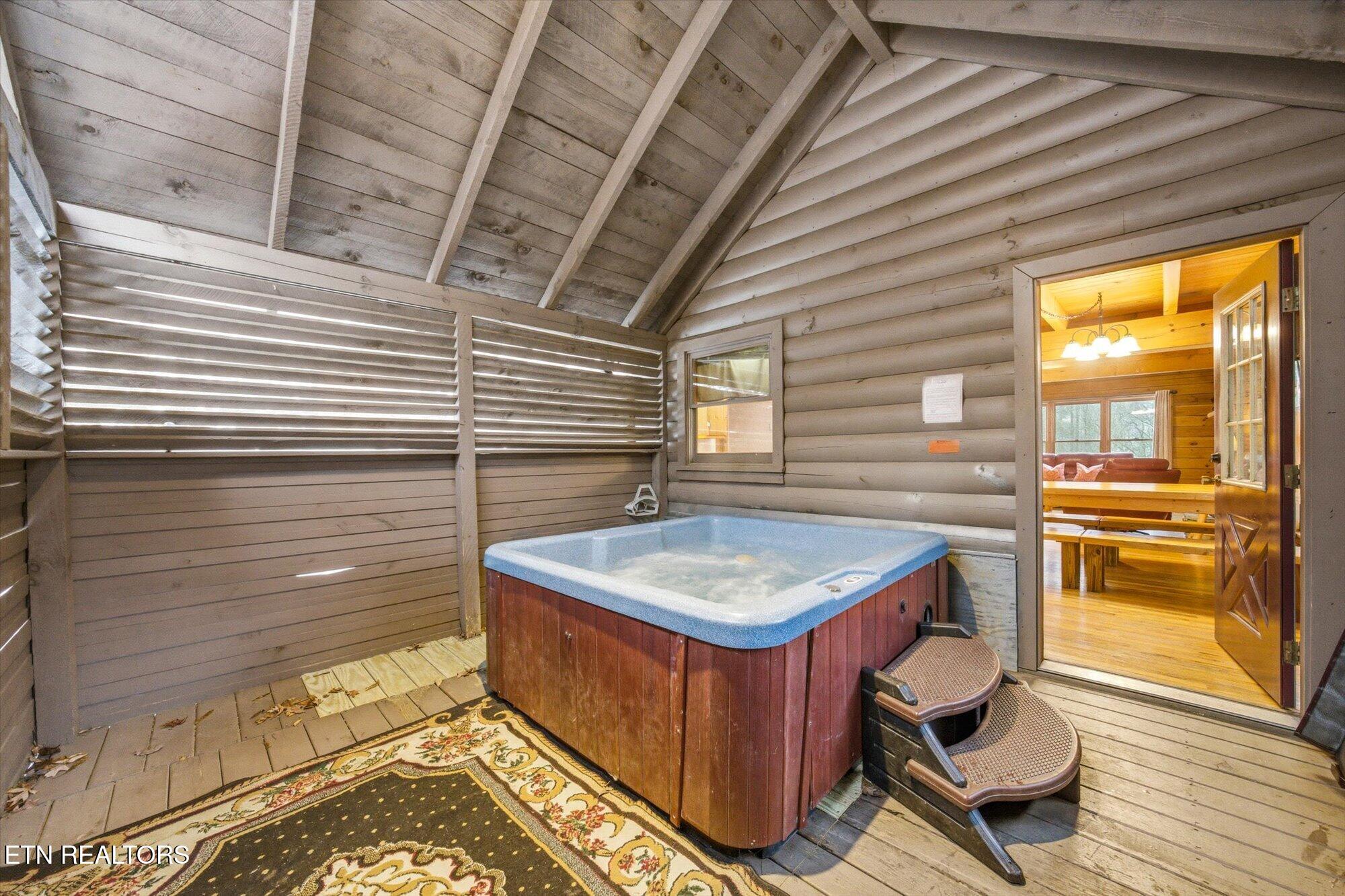 3542 Country Pines Way Sevierville TN 37876