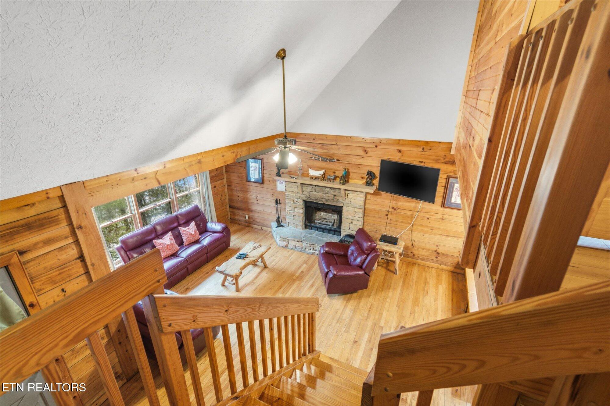 3542 Country Pines Way Sevierville TN 37876