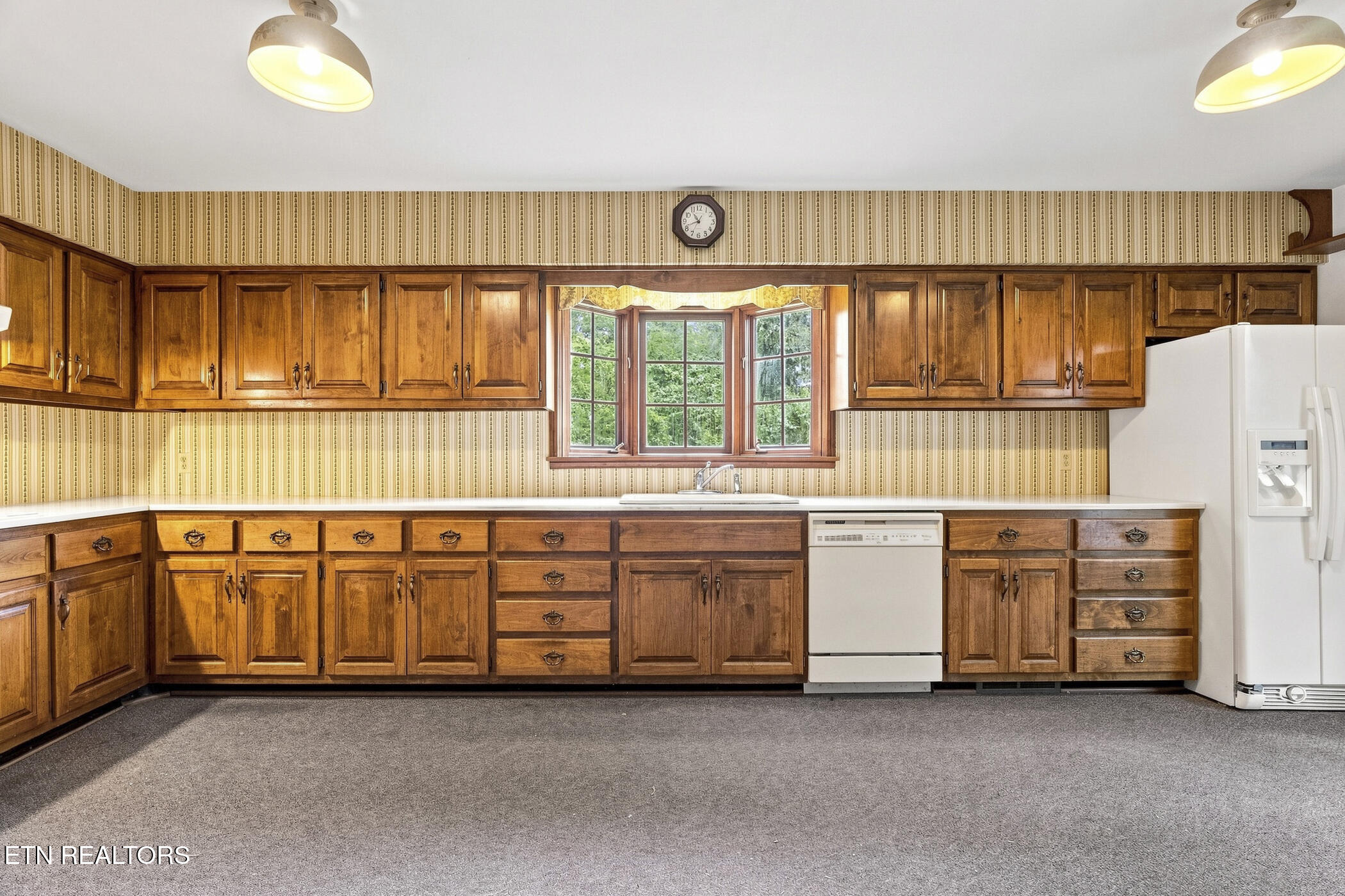 174 Irwin Lane Clinton TN 37716