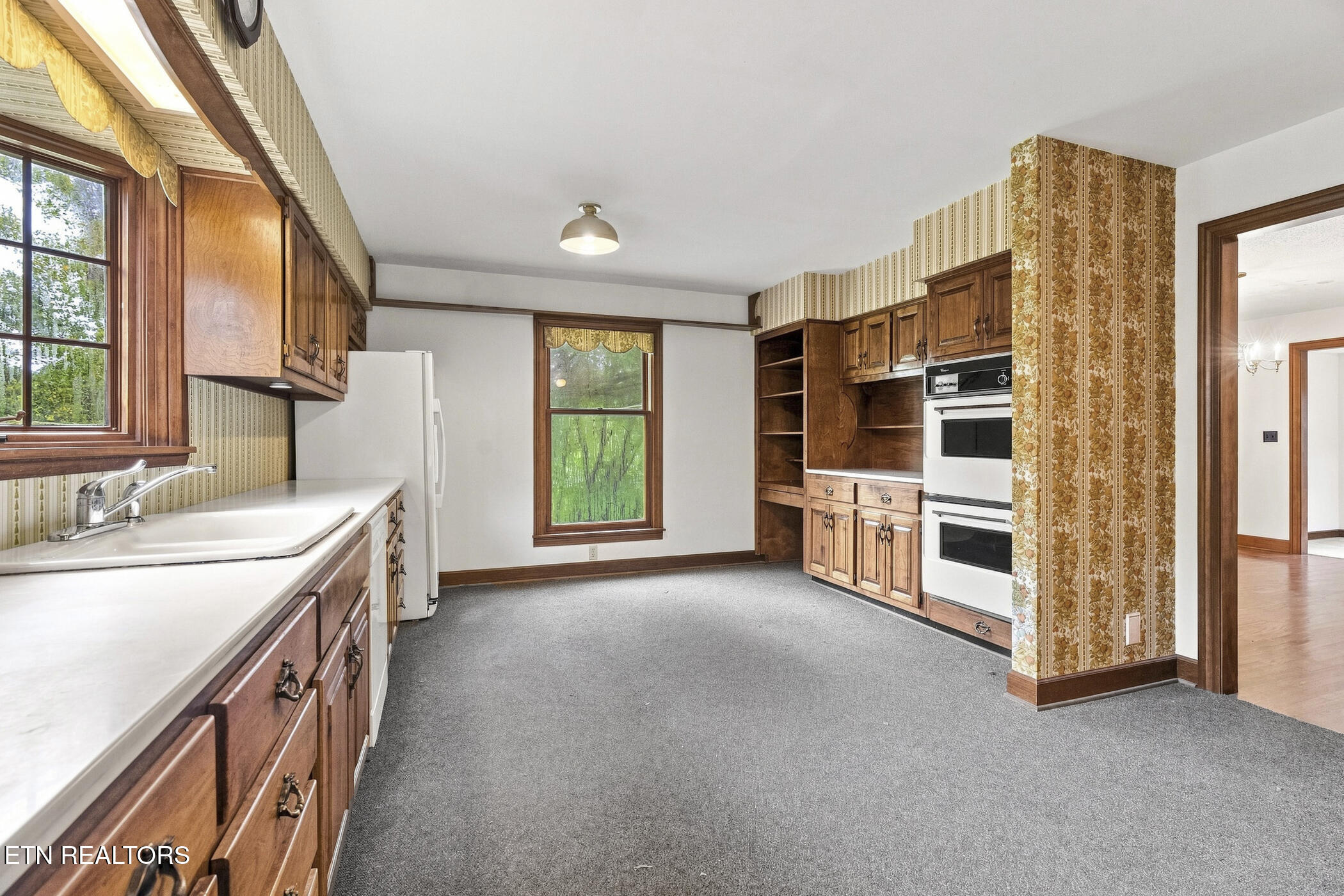 174 Irwin Lane Clinton TN 37716