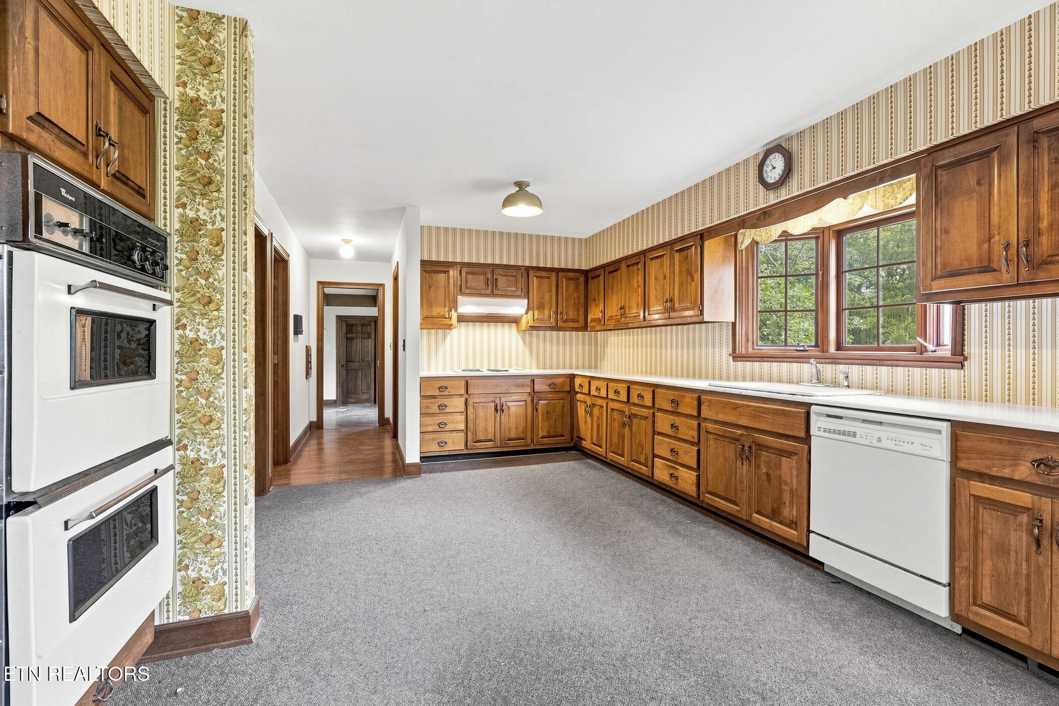 174 Irwin Lane Clinton TN 37716