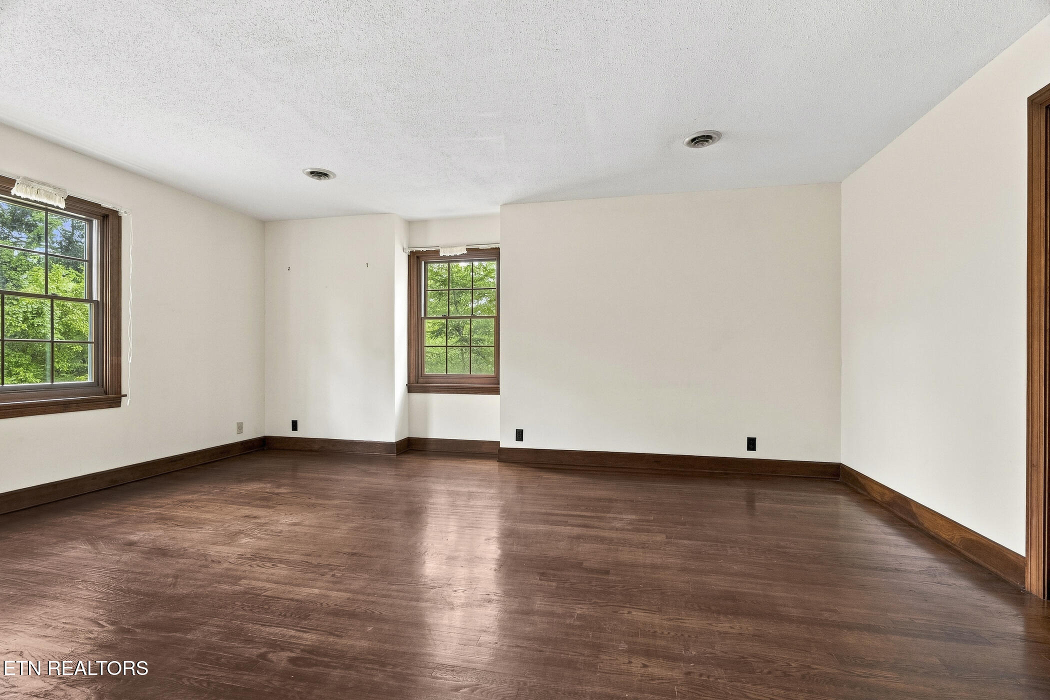 174 Irwin Lane Clinton TN 37716