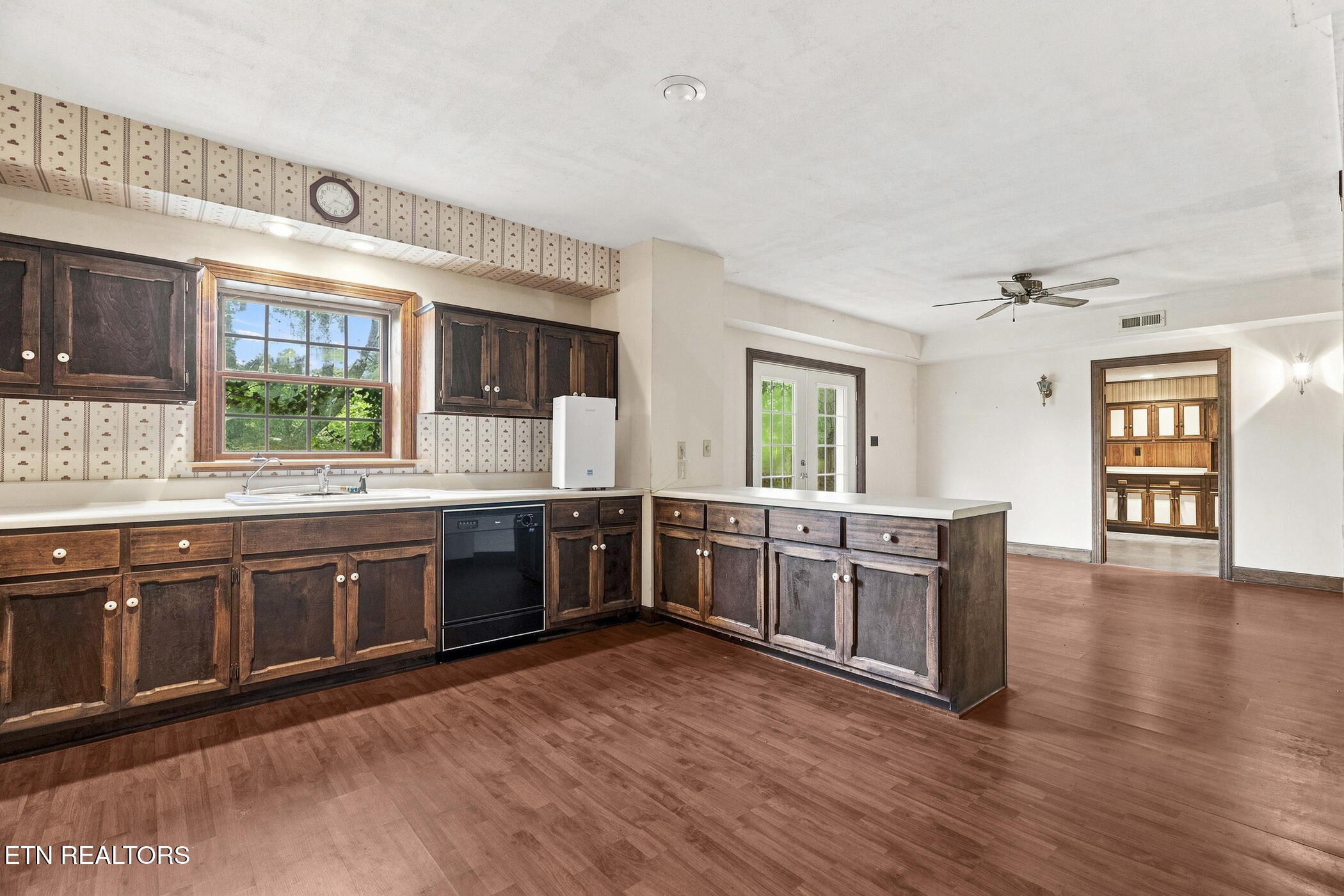 174 Irwin Lane Clinton TN 37716