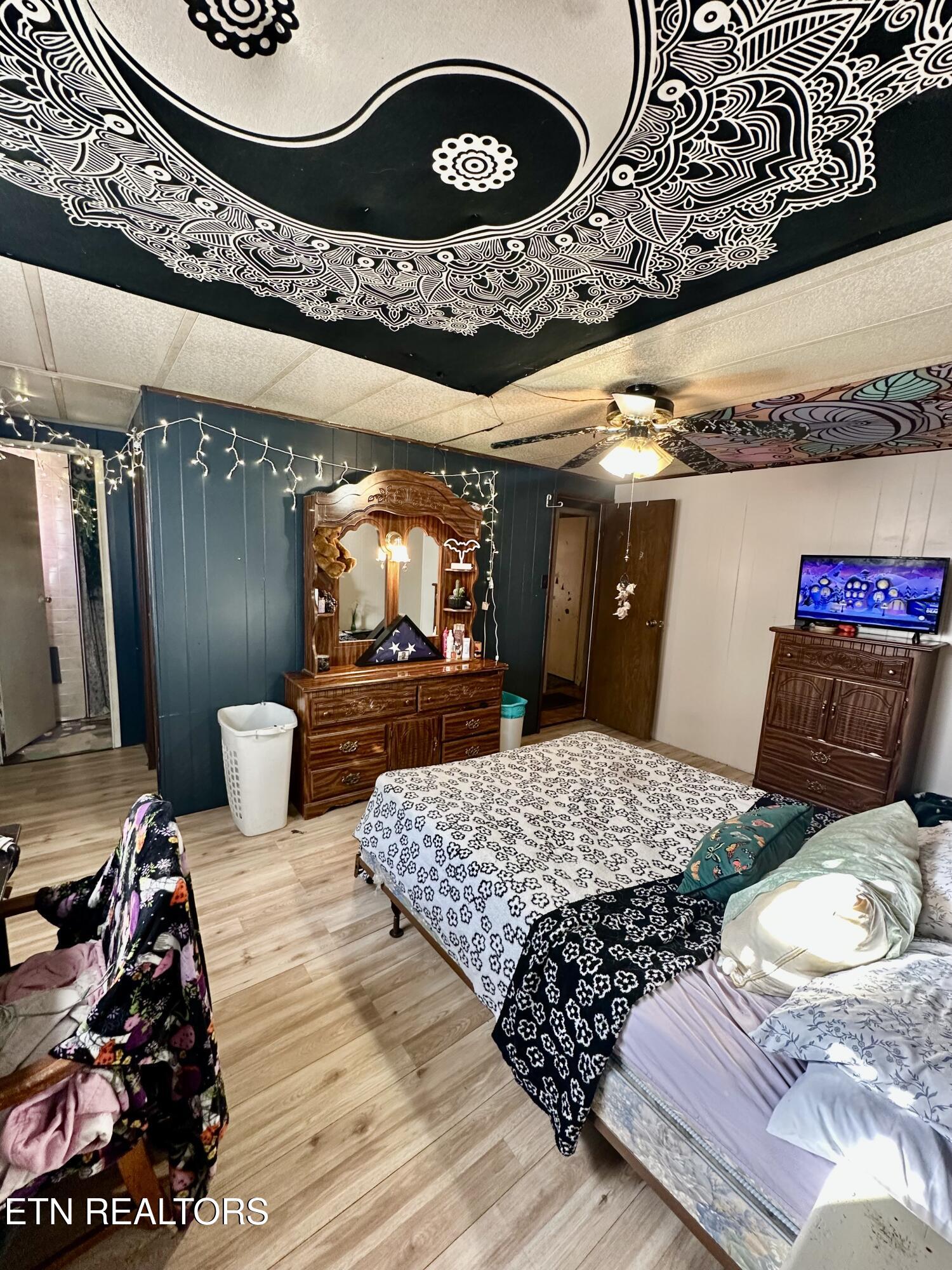 1500 Coal Hill Road Sunbright TN 37872