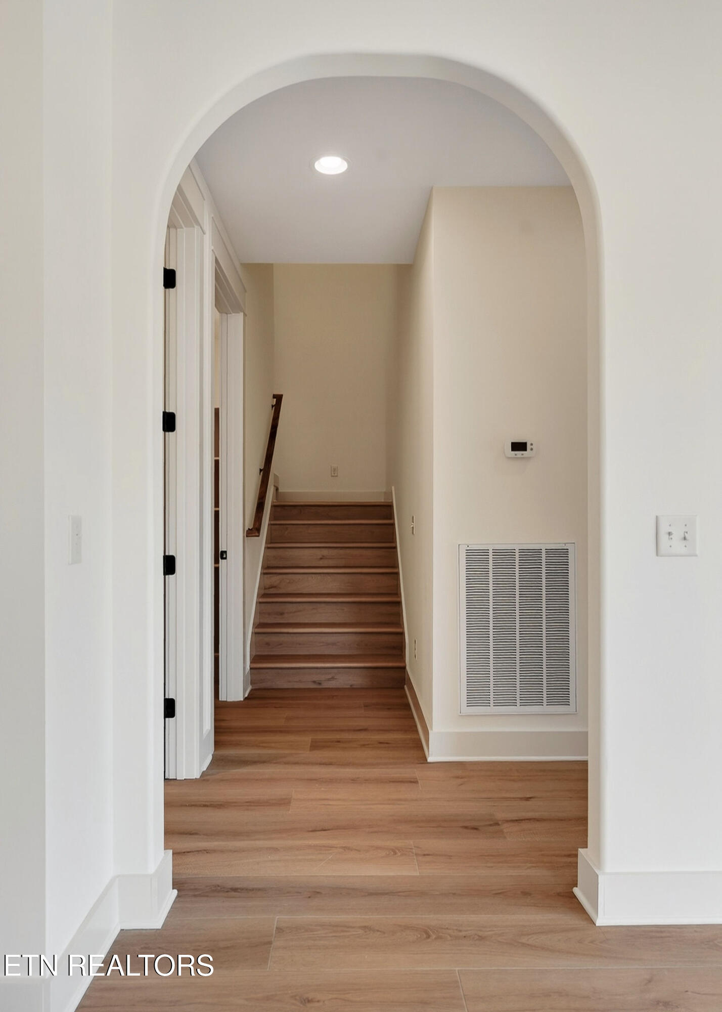 6984 Honeysuckle Trail Baxter TN 38544