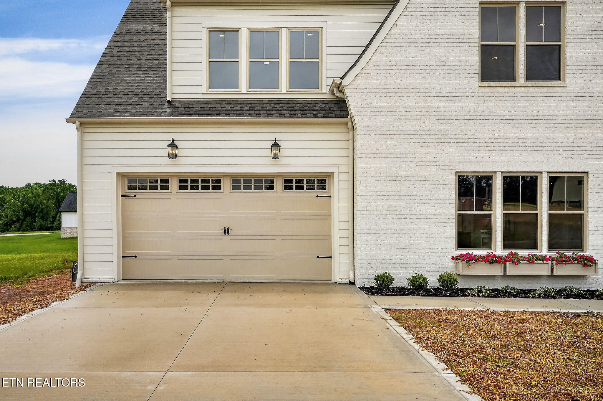 6984 Honeysuckle Trail Baxter TN 38544