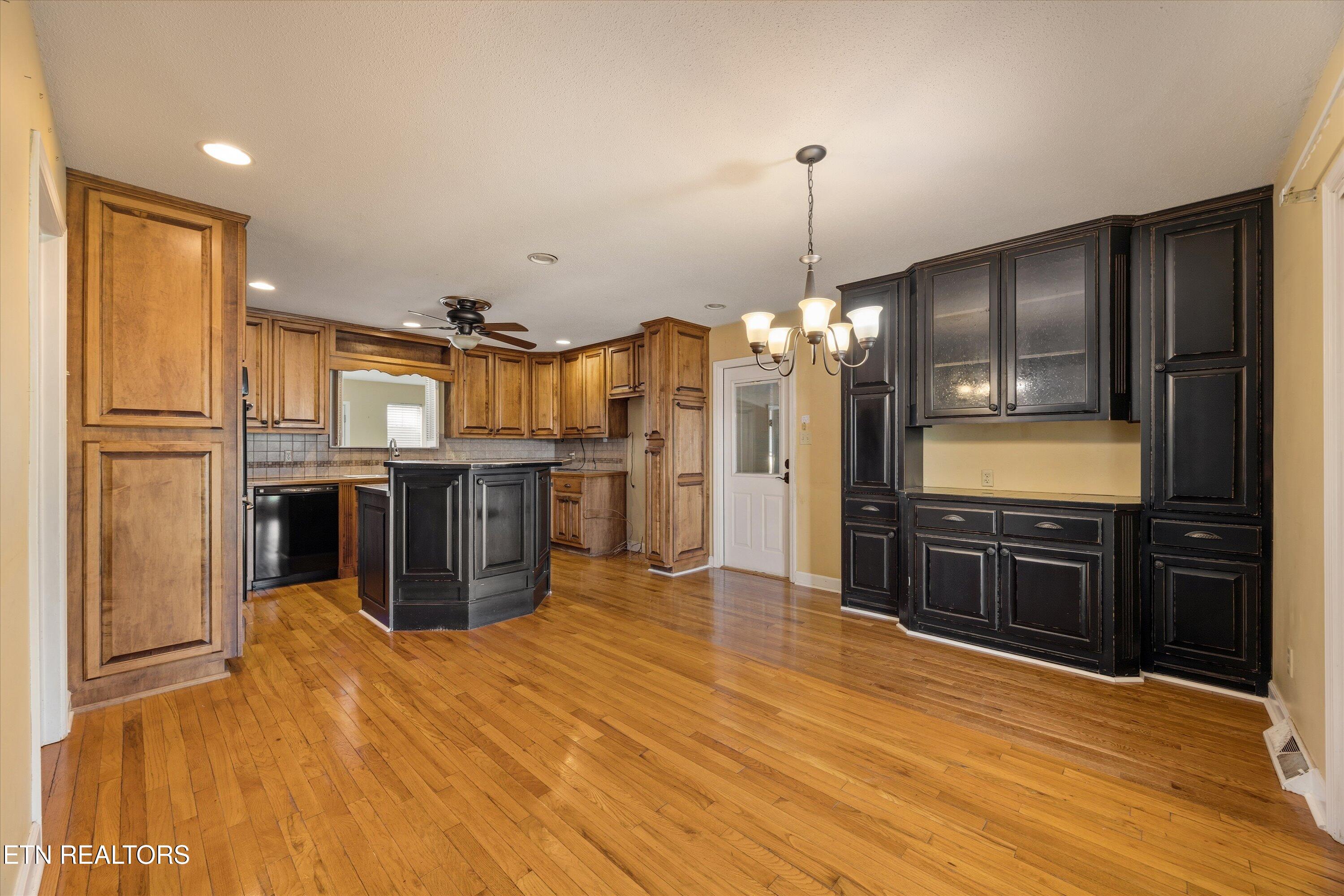 1910 Smoky View Circle Maryville TN 37801