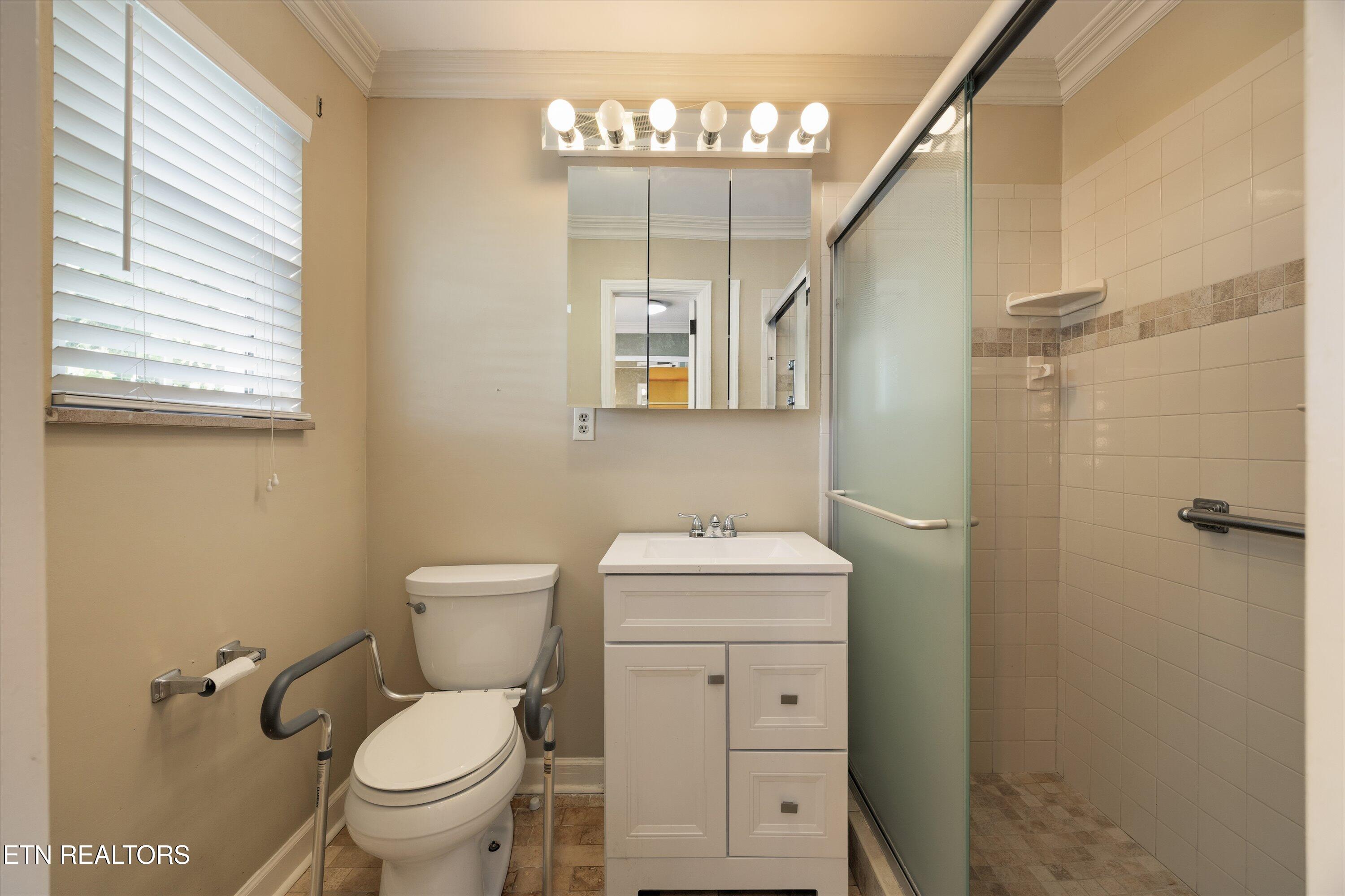 1910 Smoky View Circle Maryville TN 37801