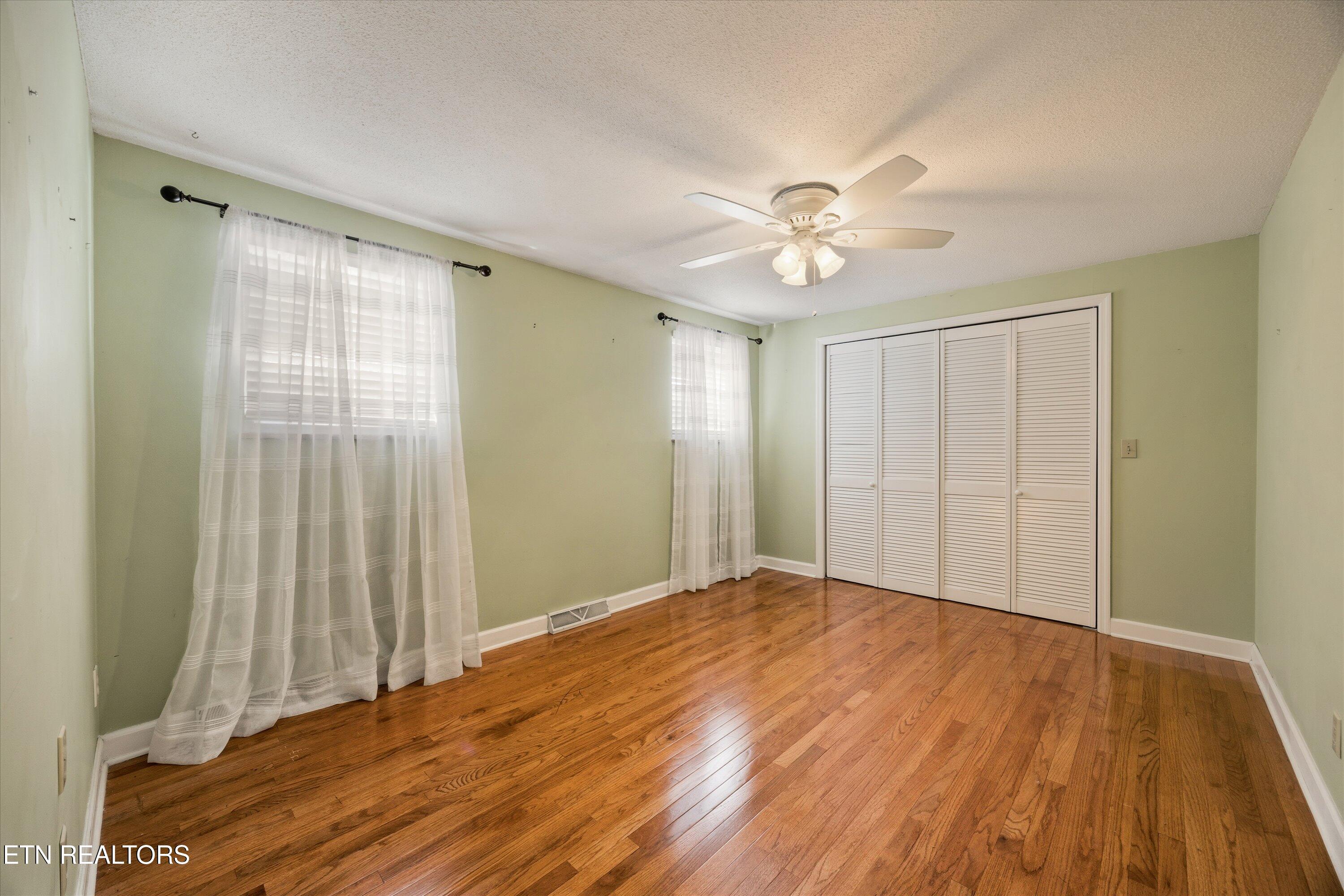 1910 Smoky View Circle Maryville TN 37801