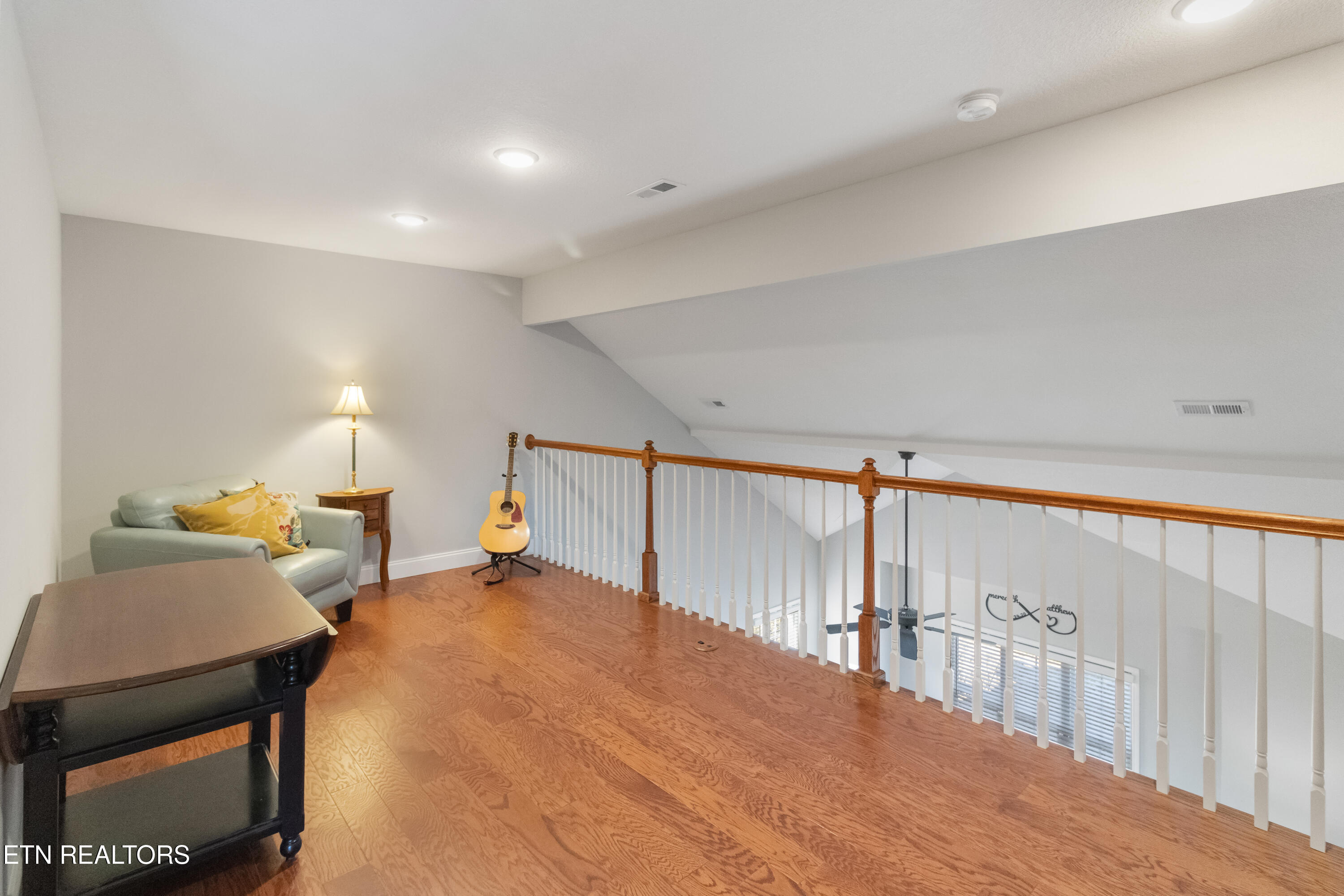 218 Hillcrest Street Clinton TN 37716