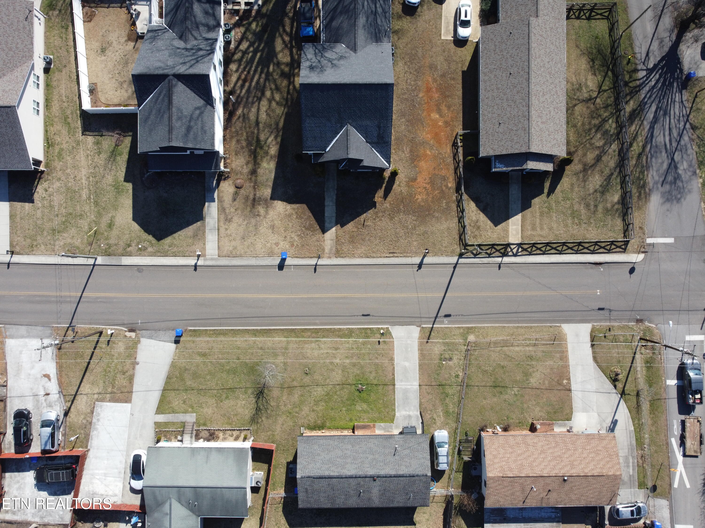218 Hillcrest Street Clinton TN 37716