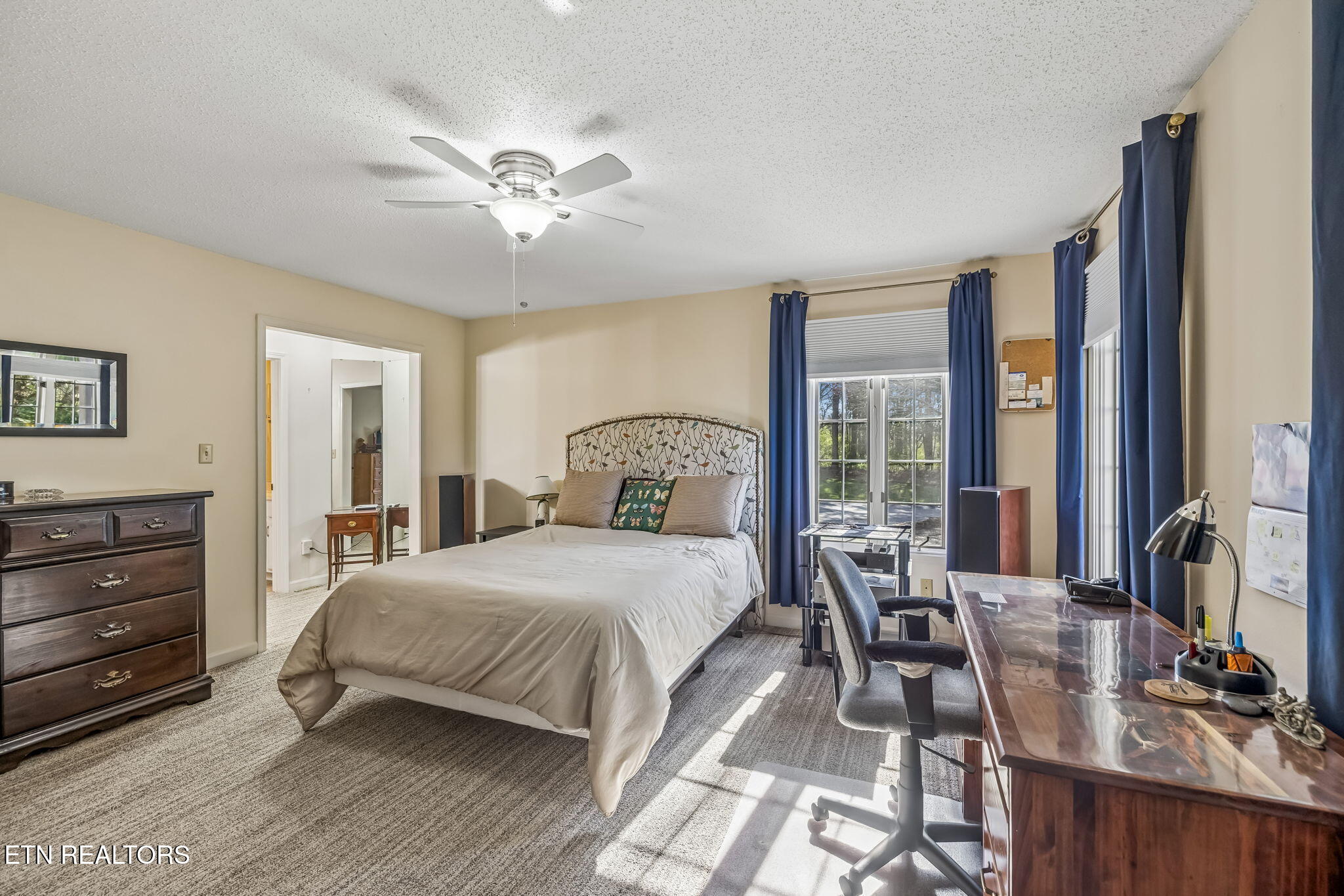 184 Amohi Way Loudon TN 37774
