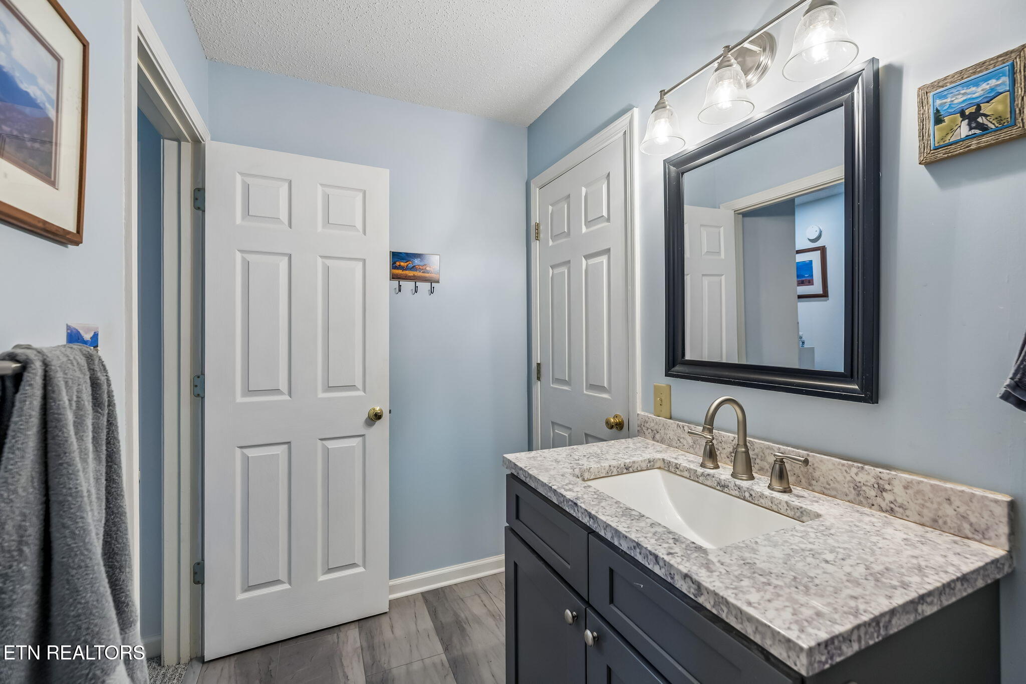 184 Amohi Way Loudon TN 37774