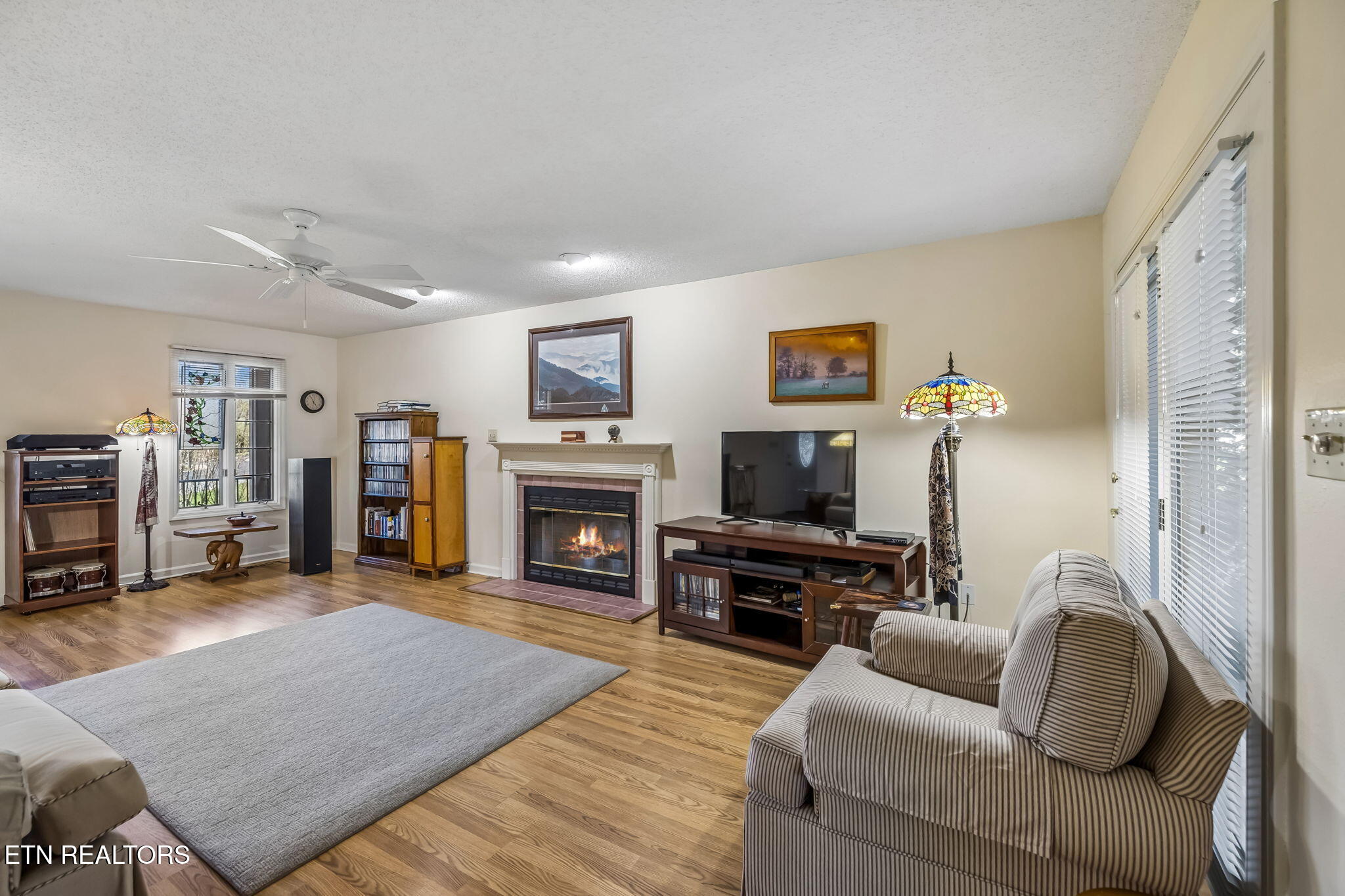 184 Amohi Way Loudon TN 37774