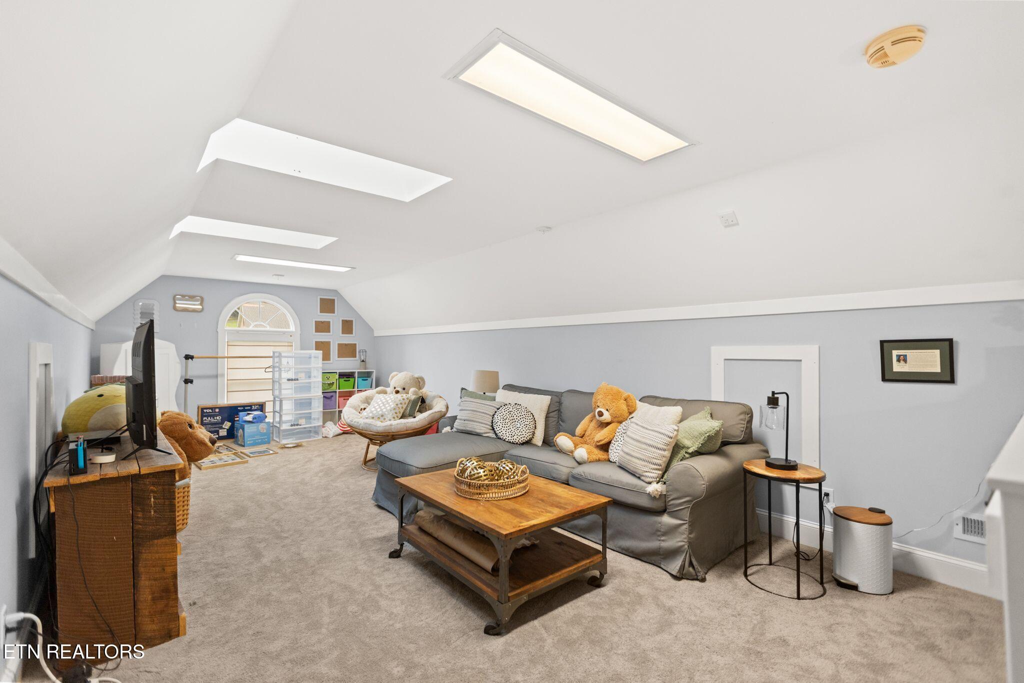 2414 Cross Creek Drive Maryville TN 37803