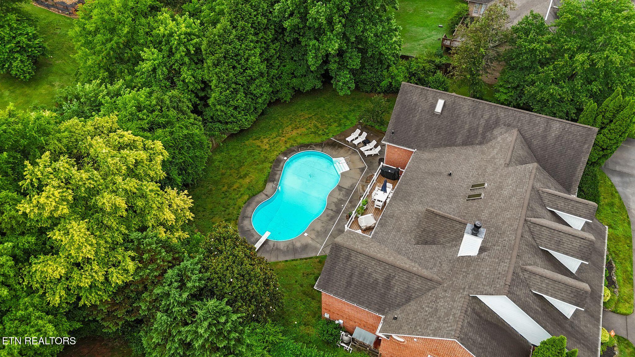 2414 Cross Creek Drive Maryville TN 37803