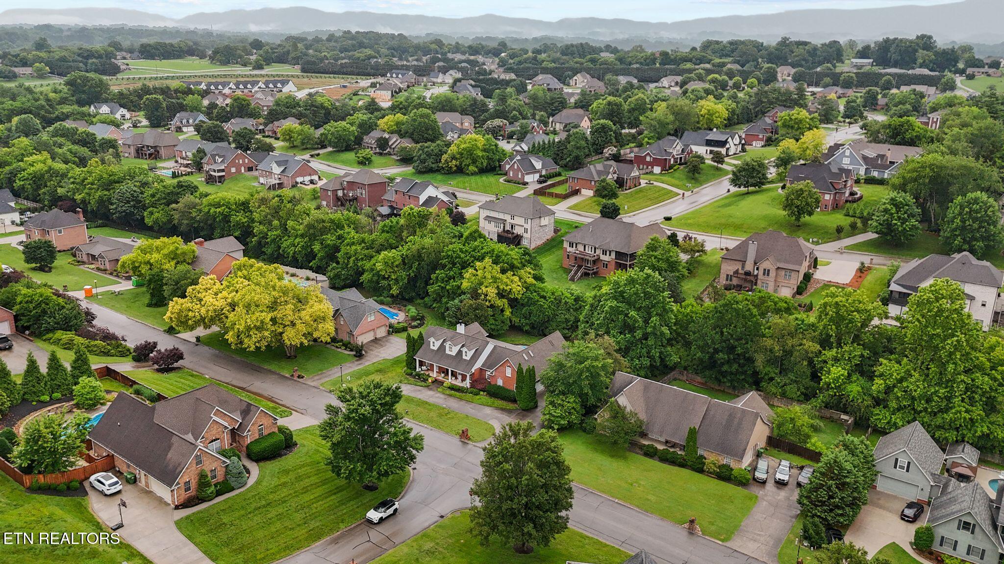 2414 Cross Creek Drive Maryville TN 37803