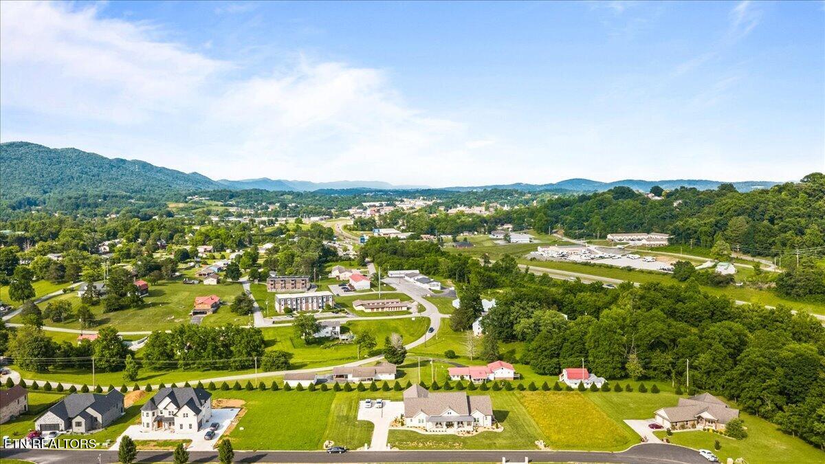 195 Grandview Lane Jacksboro TN 37757