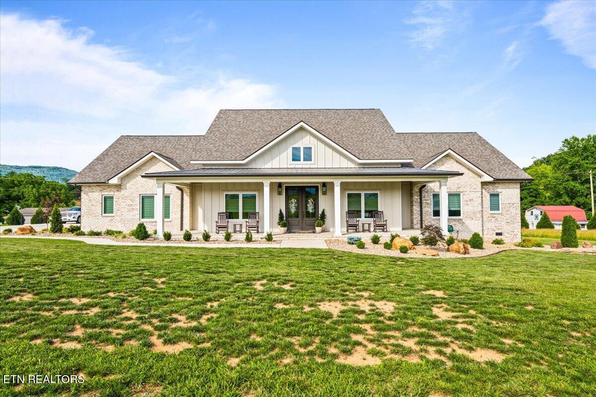 195 Grandview Lane Jacksboro TN 37757