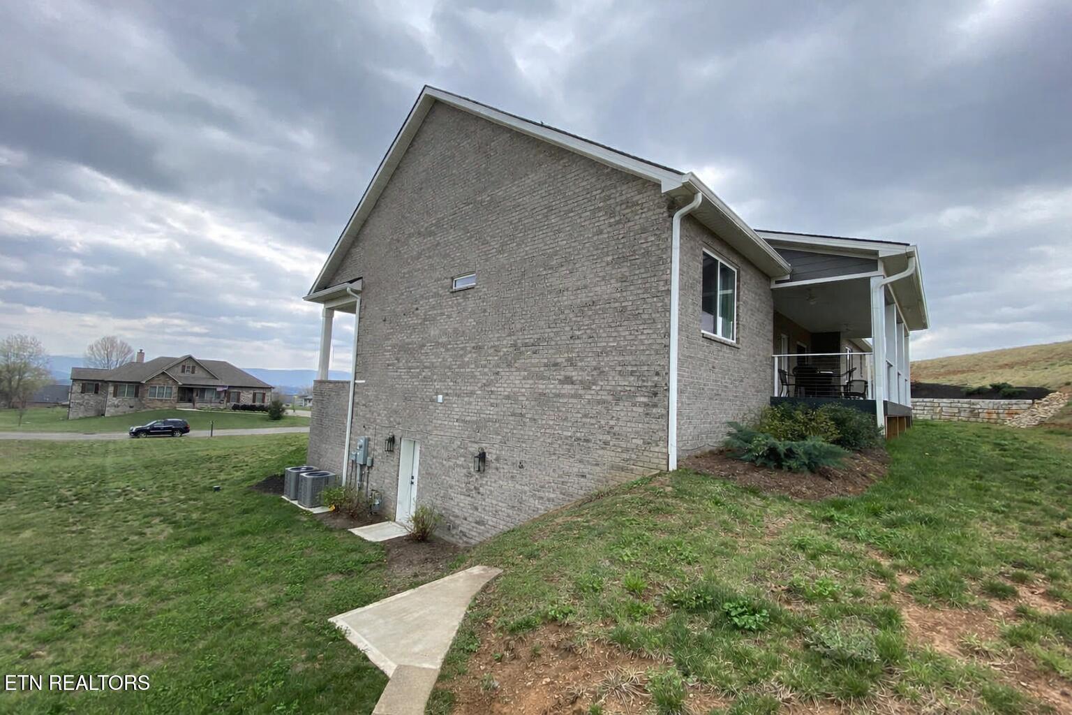 1149 Summerfield Drive Maryville TN 37801