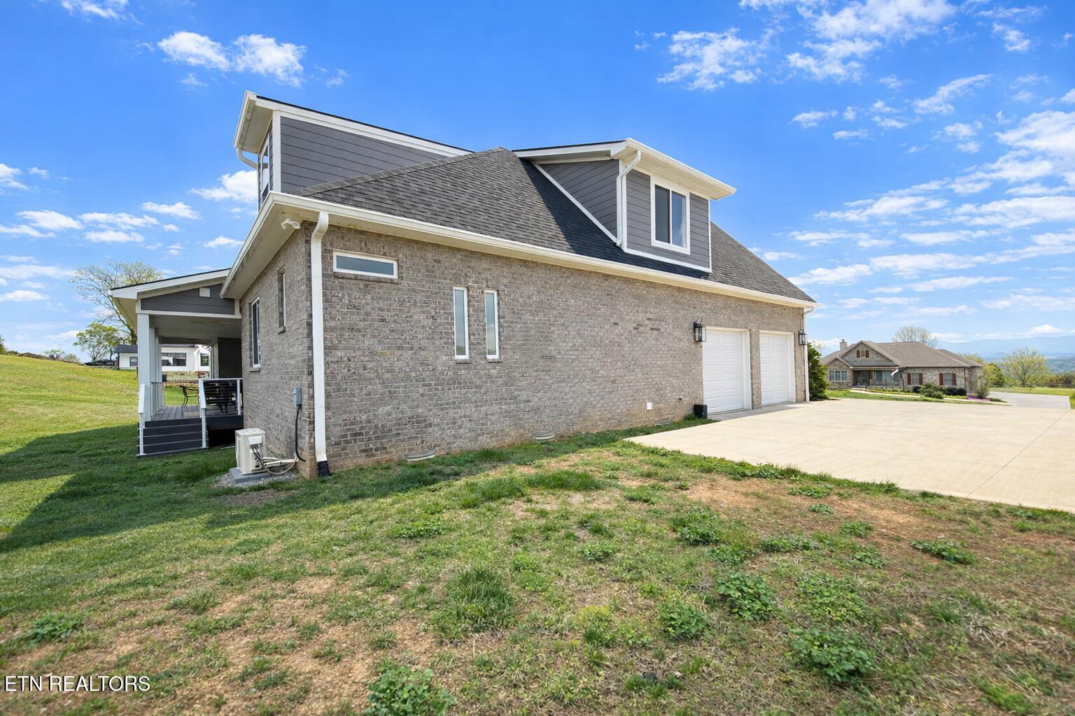 1149 Summerfield Drive Maryville TN 37801