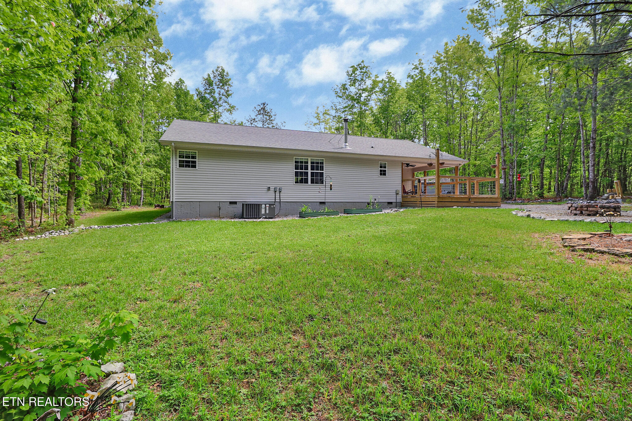 714 Dubose Drive Jamestown TN 38556