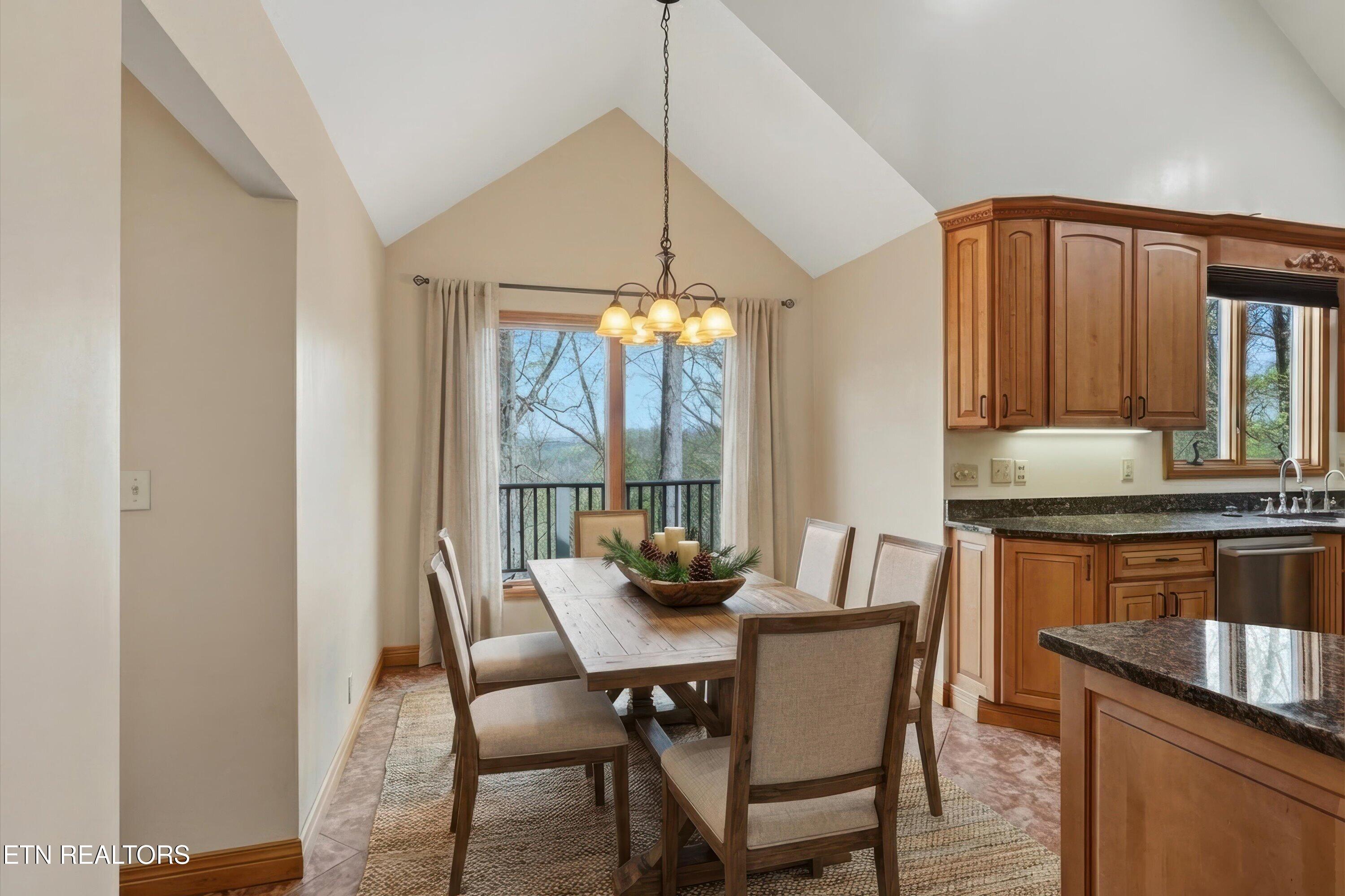 2012 Old Chilhowee Road Seymour TN 37865