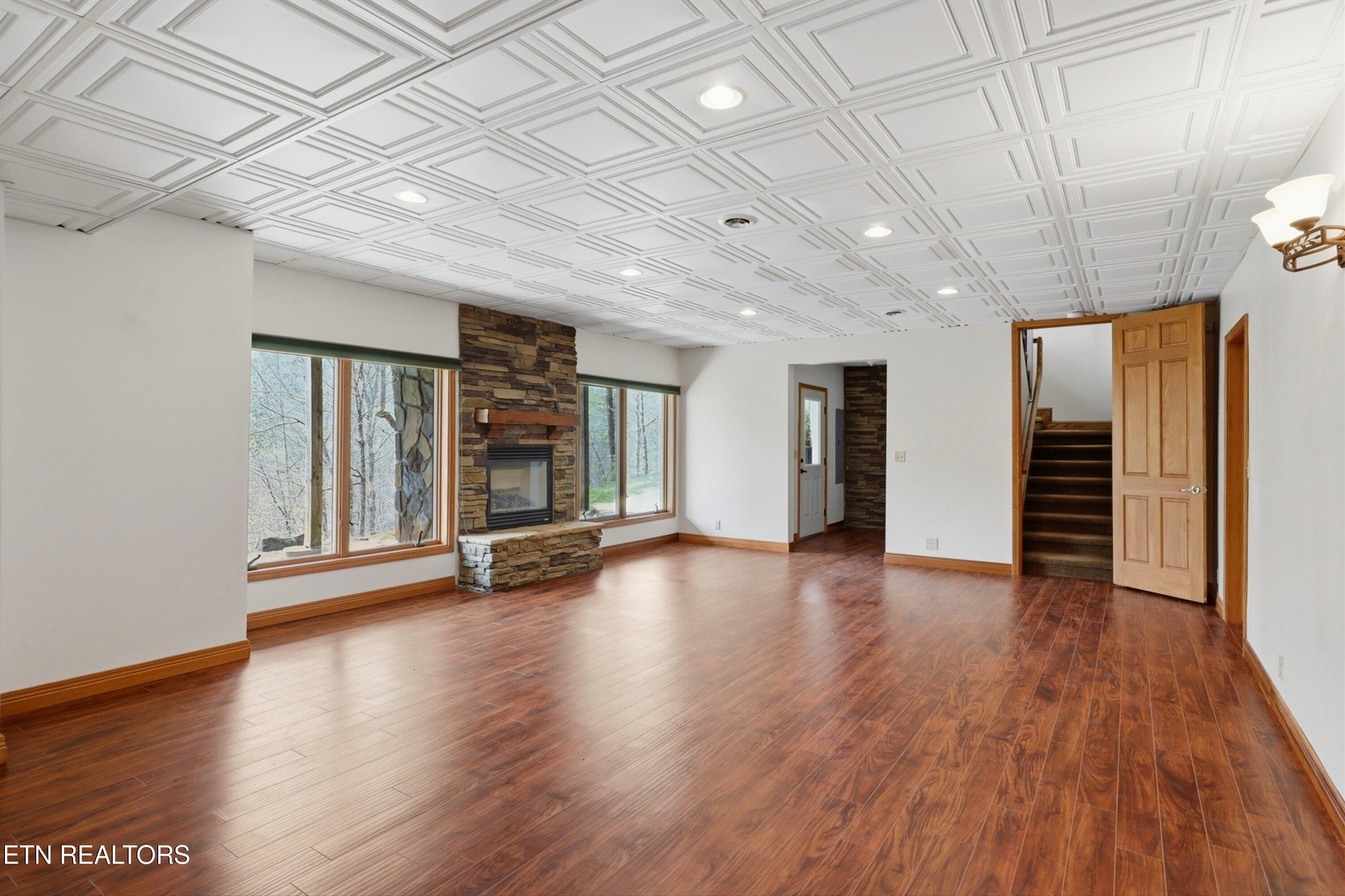 2012 Old Chilhowee Road Seymour TN 37865